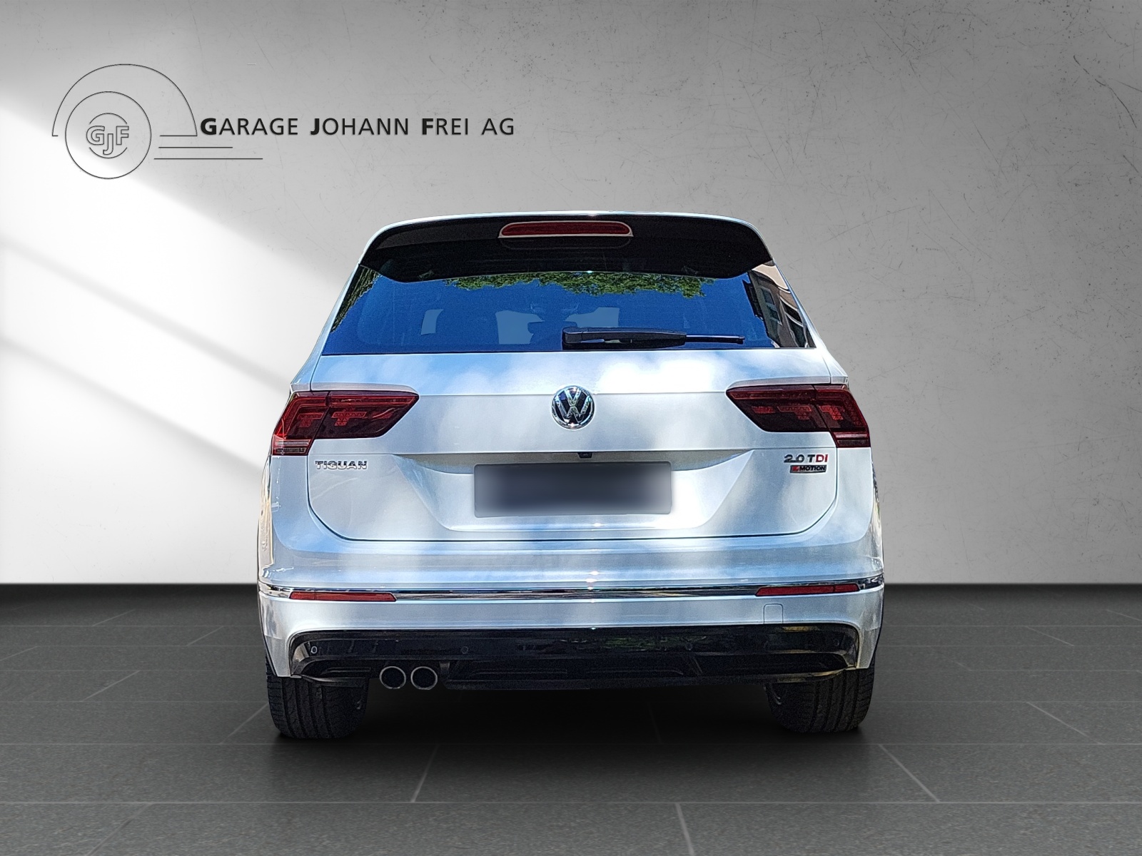 VW Tiguan Highline R-Line 2.0TDI 190PS DSG 4Motion-showroom-element-3
