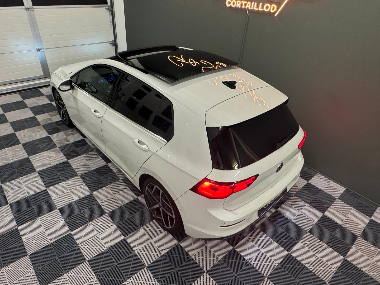 VW Golf 1.5 eTSI mHEV ACT Style DSG-showroom-element-2