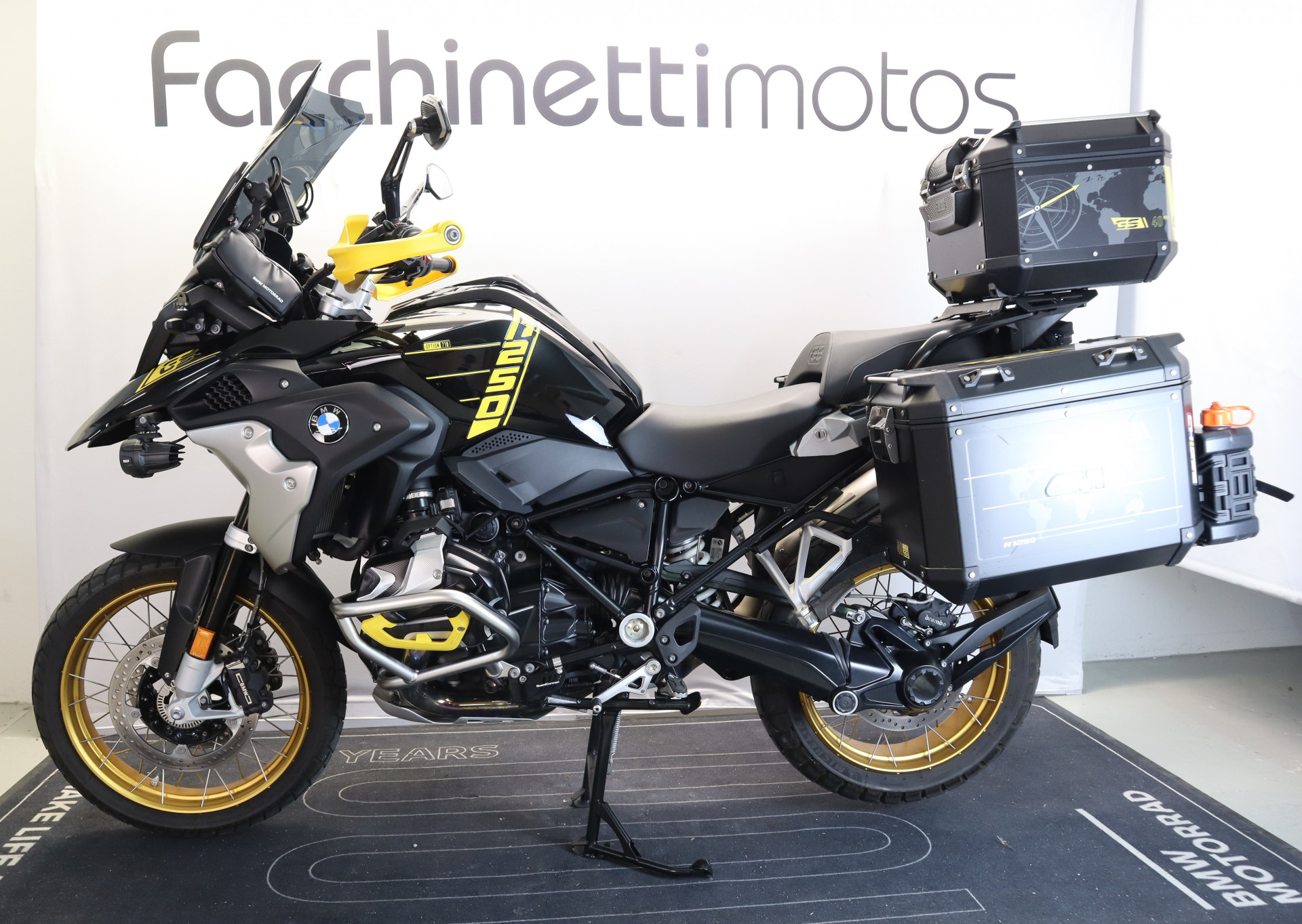 BMW R 1250 GS Edition 40 Years GS-image-1