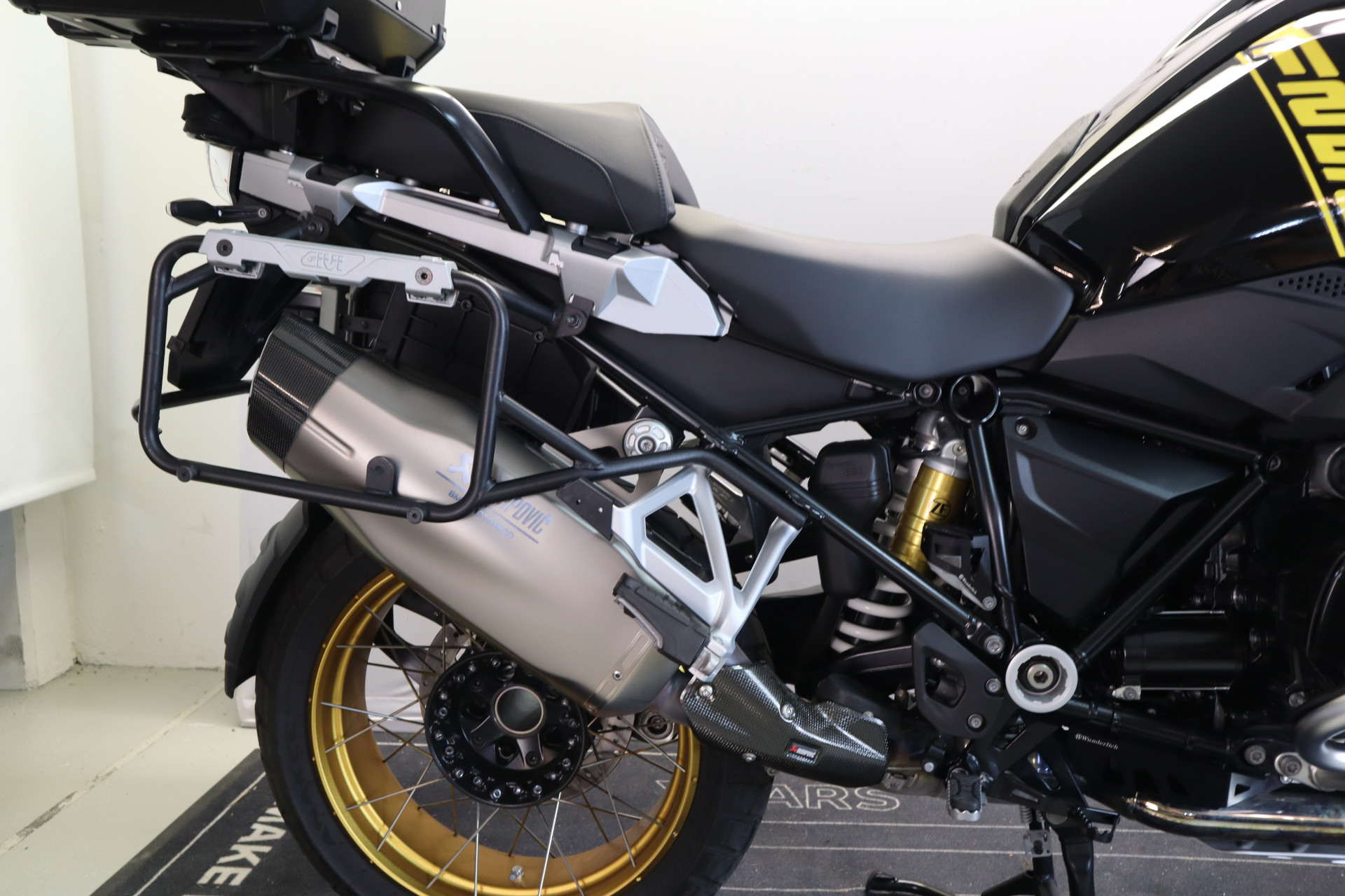 BMW R 1250 GS Edition 40 Years GS-image-8