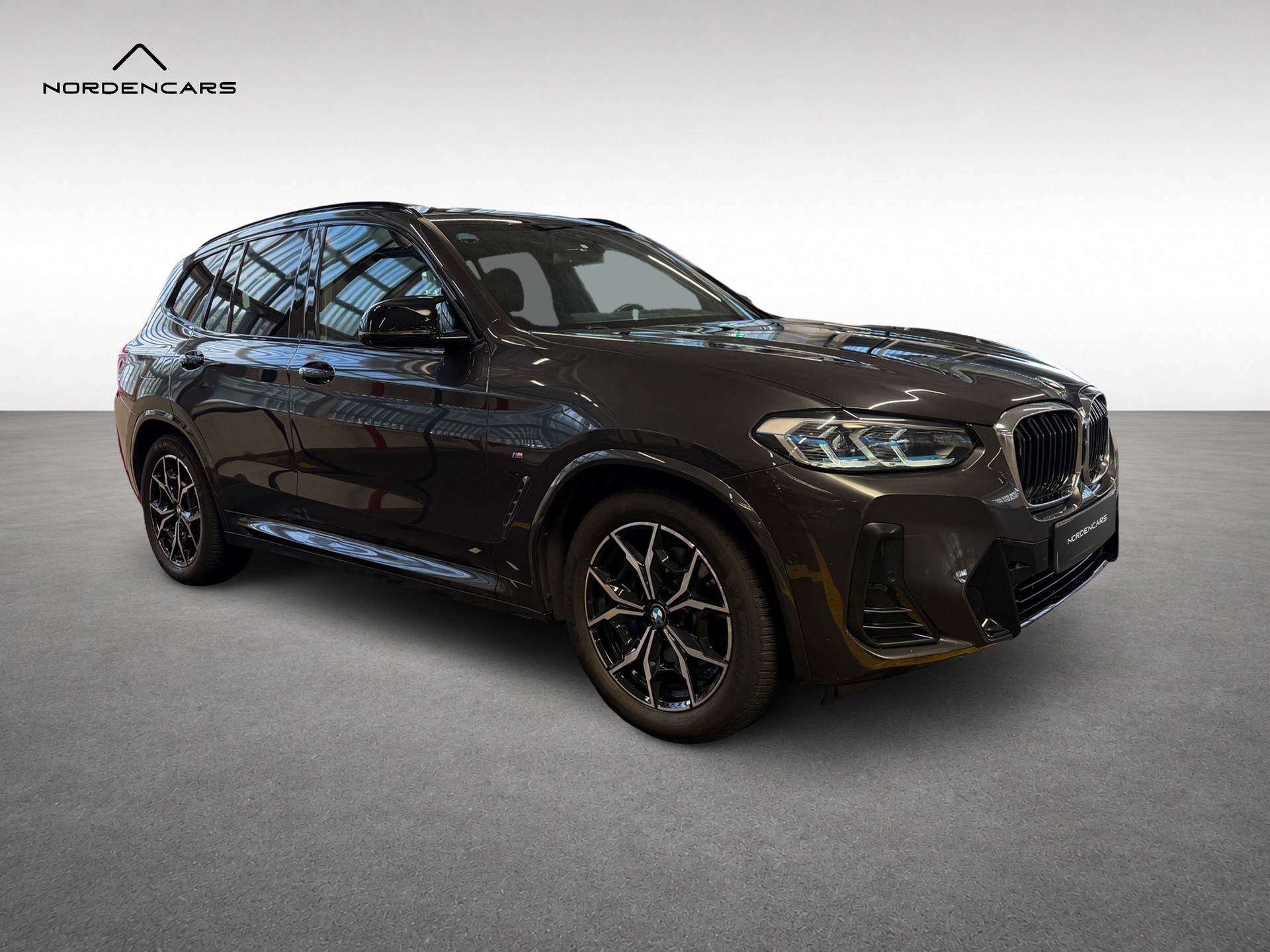 BMW X3 xDrive M40i Steptronic *HUD* *Panorama* *360° Kamera*-showroom-element-2