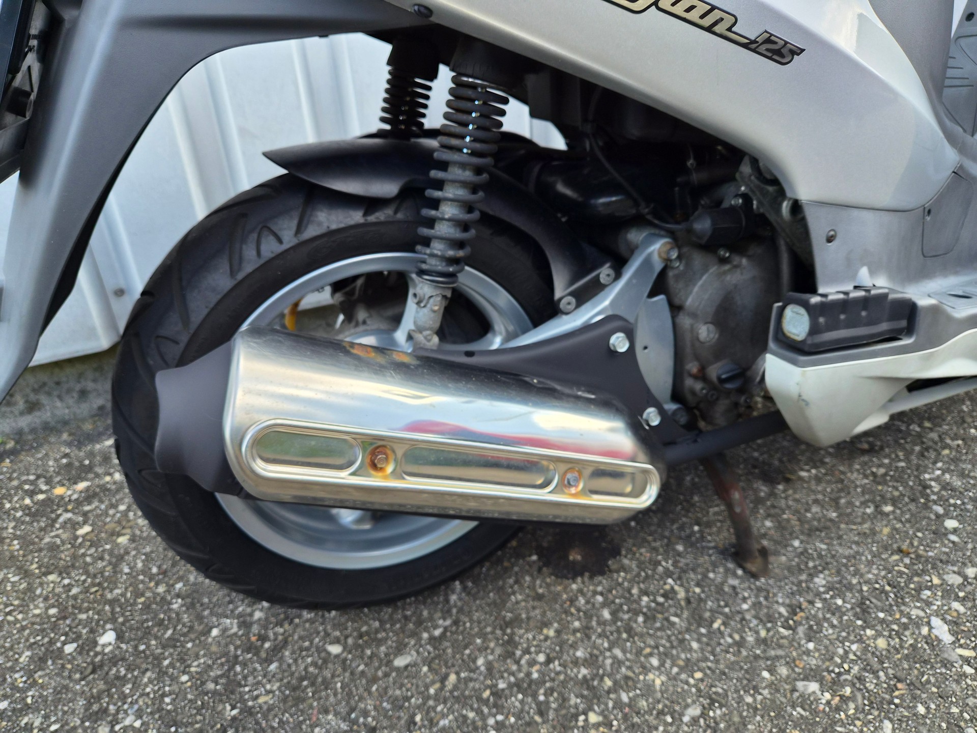 HONDA SES 125 Dylan-image-5