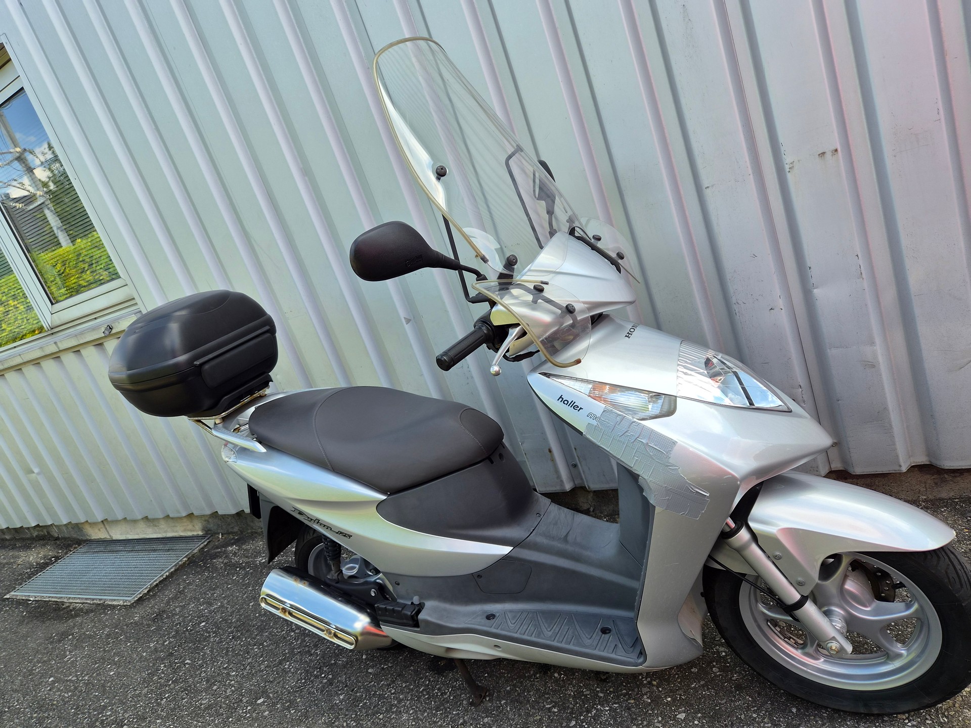 HONDA SES 125 Dylan-image-1