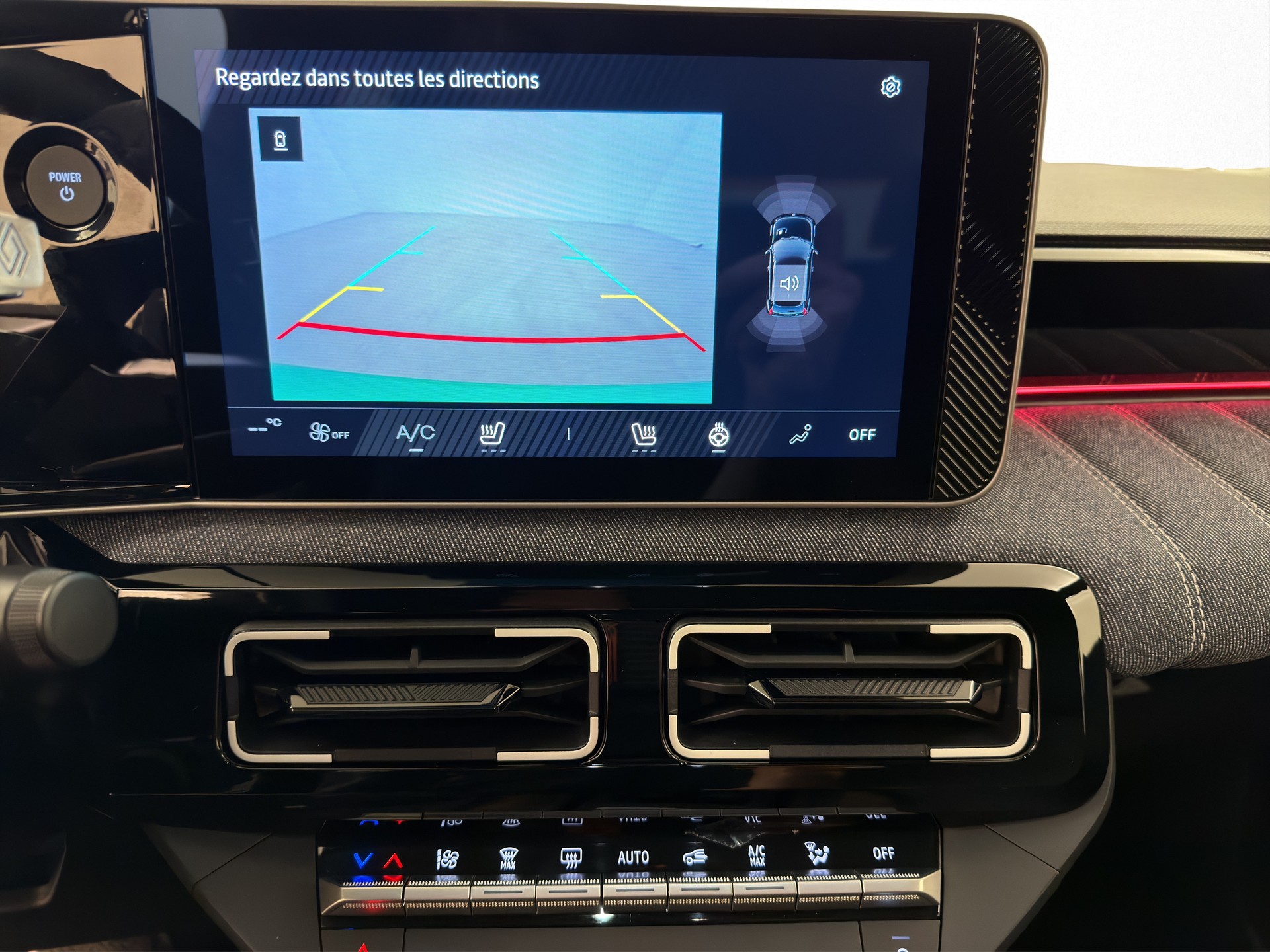 RENAULT R5 E-Tech Comfort Range techno-image-10