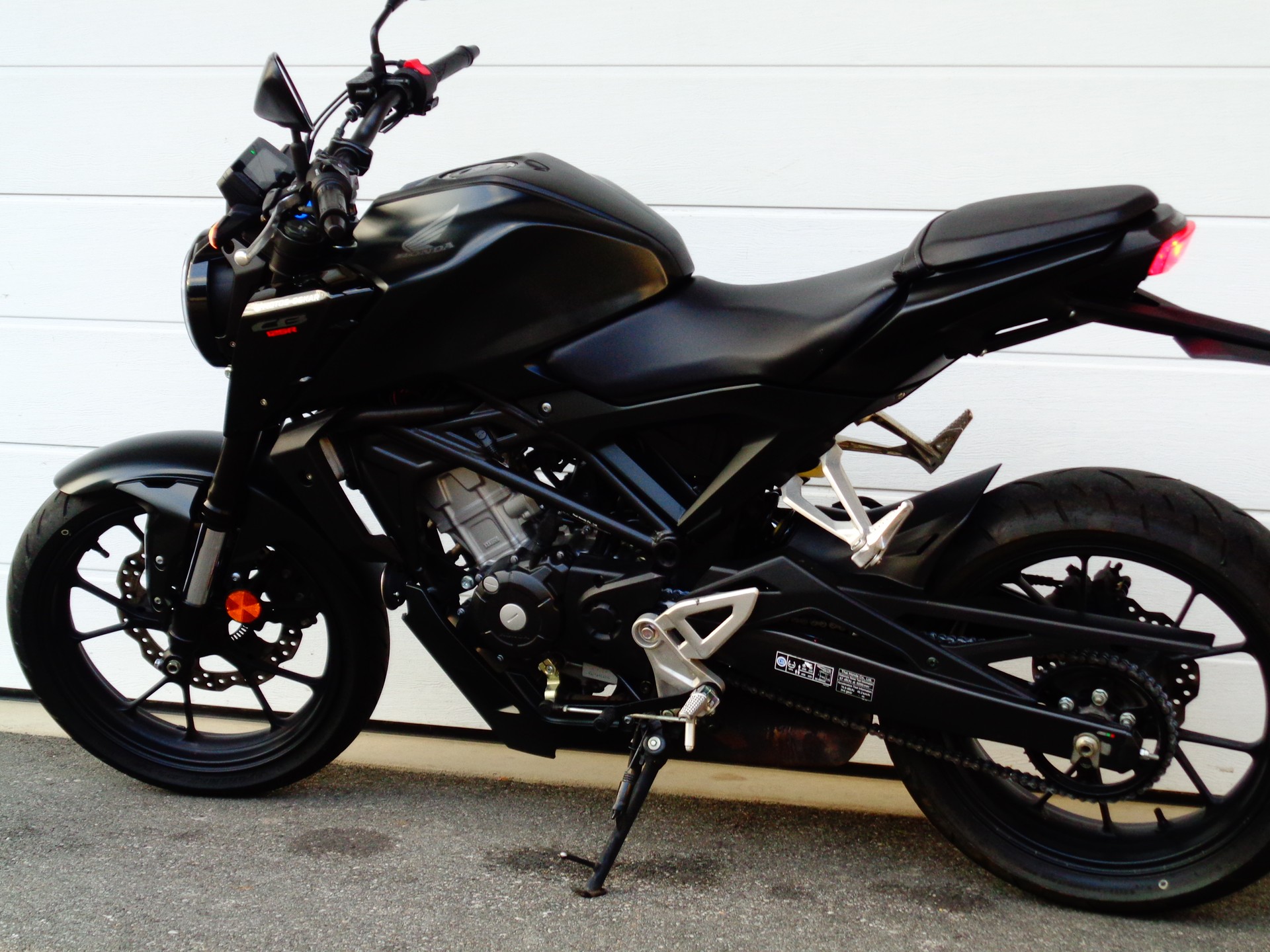 HONDA CB 125 R-image-5