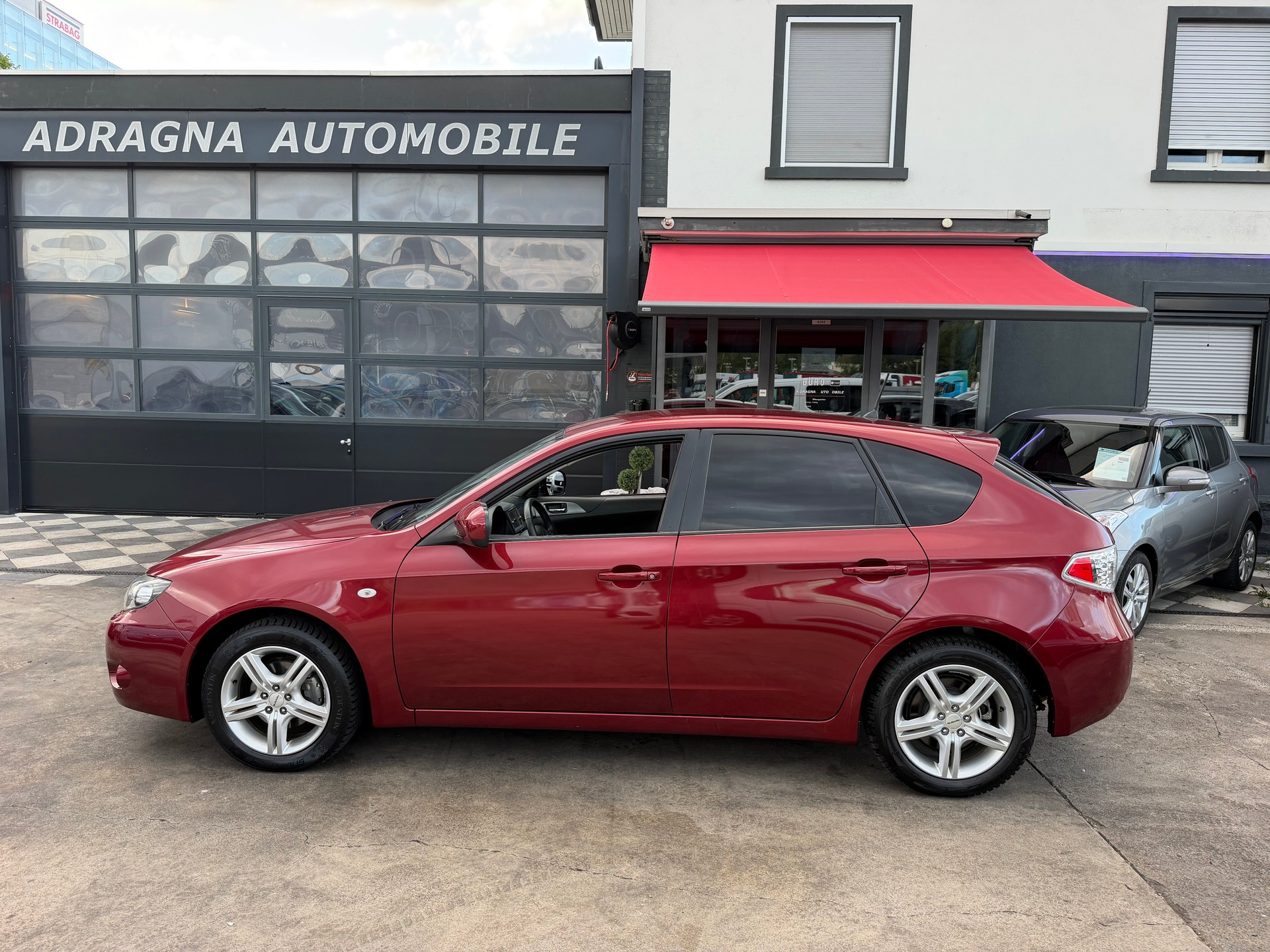 SUBARU Impreza 2.0R Limited S Automatic-showroom-element-3