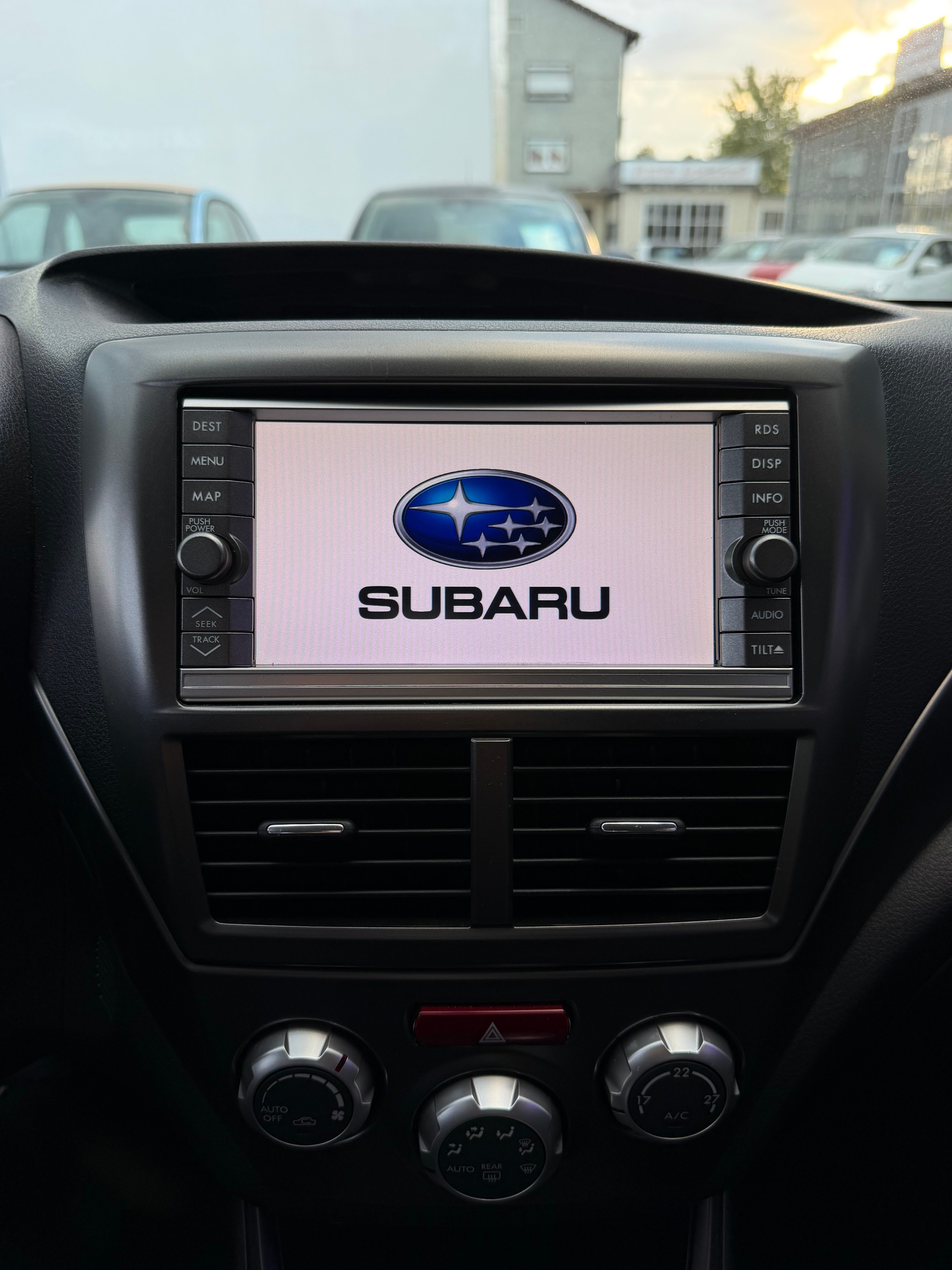 SUBARU Impreza 2.0R Limited S Automatic-image-9