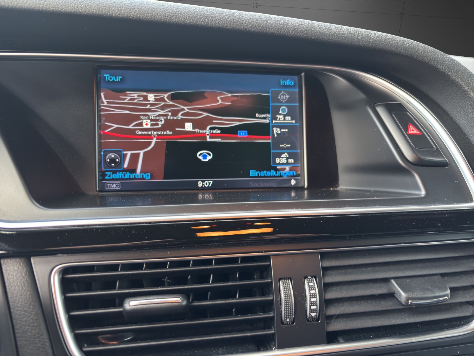 AUDI RS4 Avant 4.2 FSI V8 quattro S-tronic-image-9