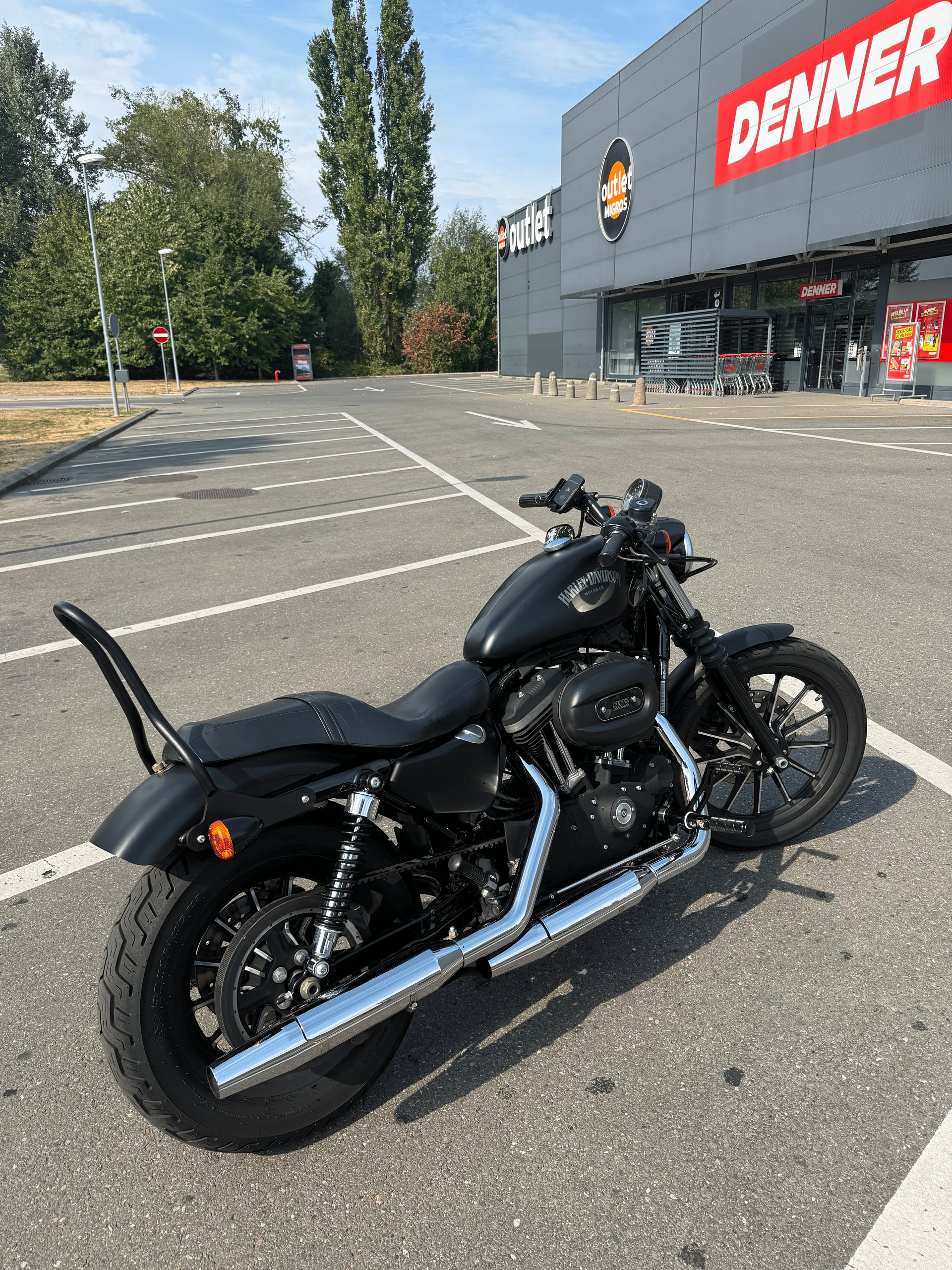 HARLEY-DAVIDSON XL 883 N Sportster Iron ABS-image-2