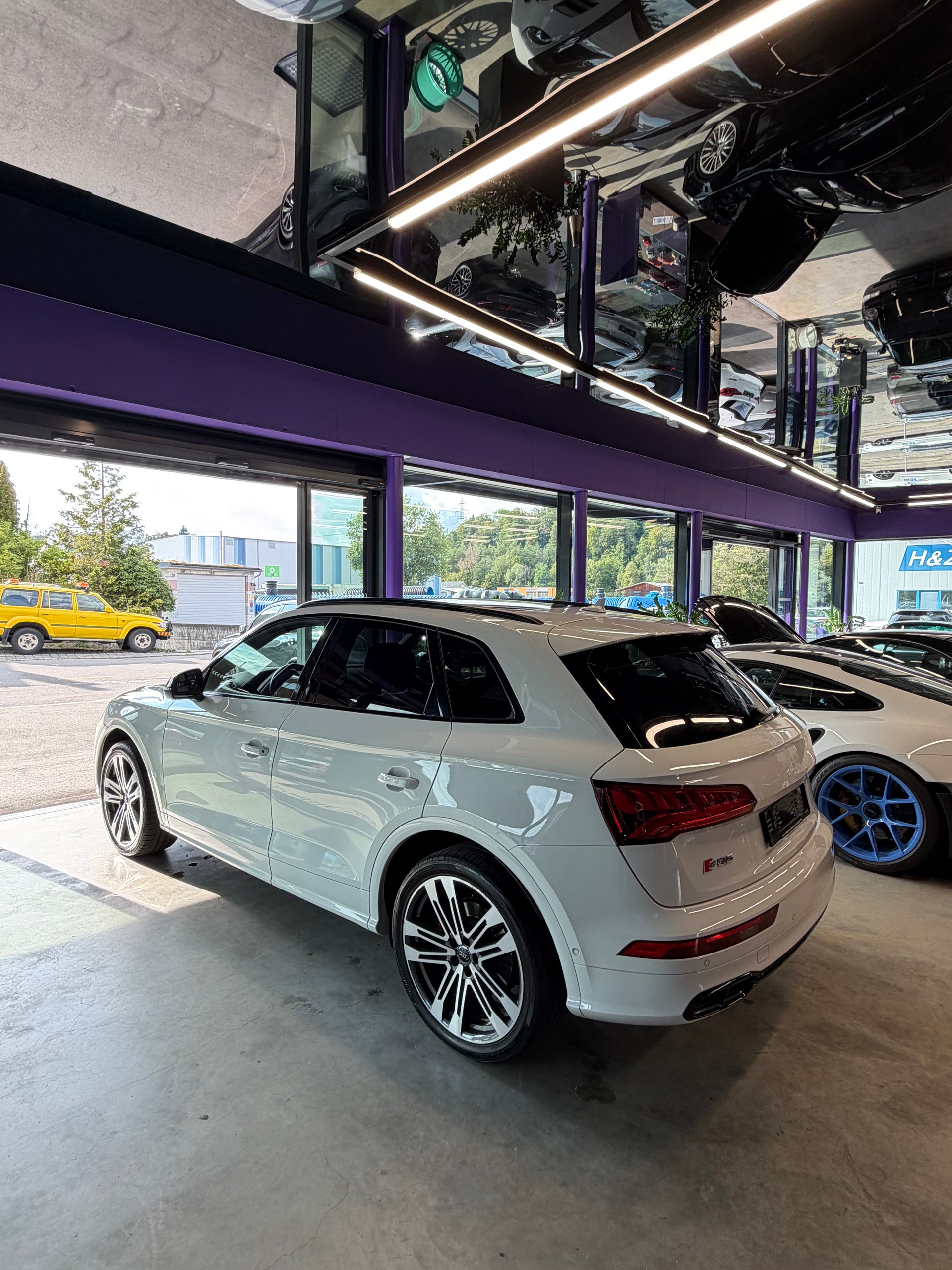 AUDI SQ5 TDI quattro tiptronic-showroom-element-2