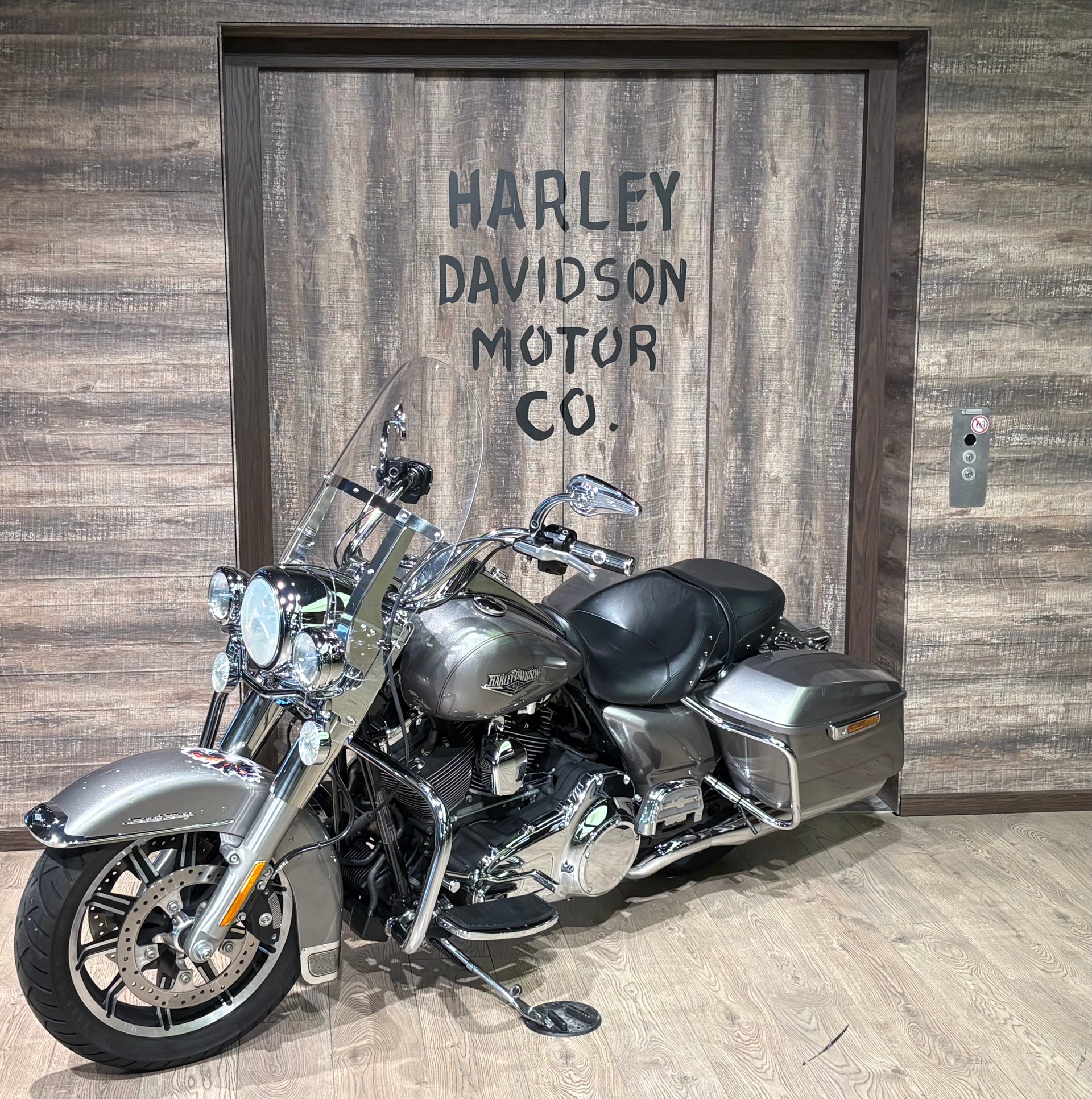 HARLEY-DAVIDSON FLHR Road King ABS-image-1