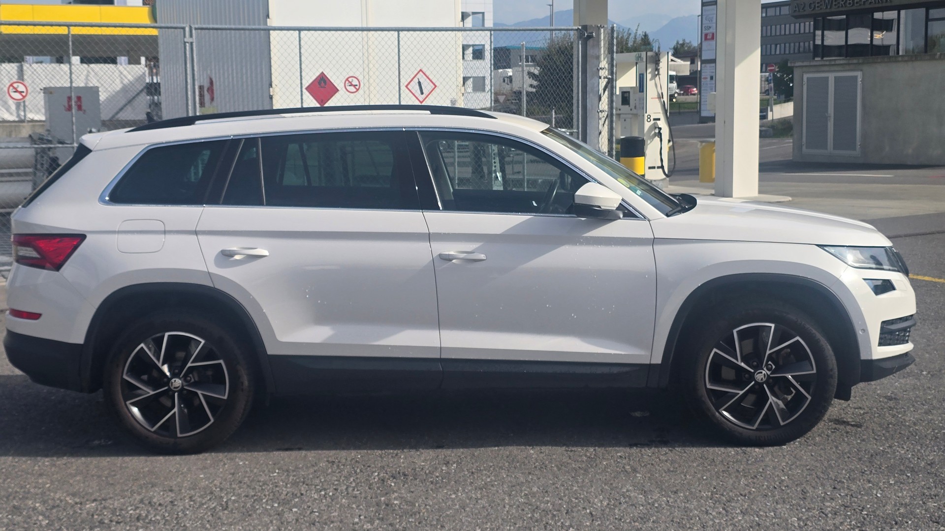 SKODA Kodiaq 2.0 TDI SCR Style 4x4 DSG-showroom-element-3