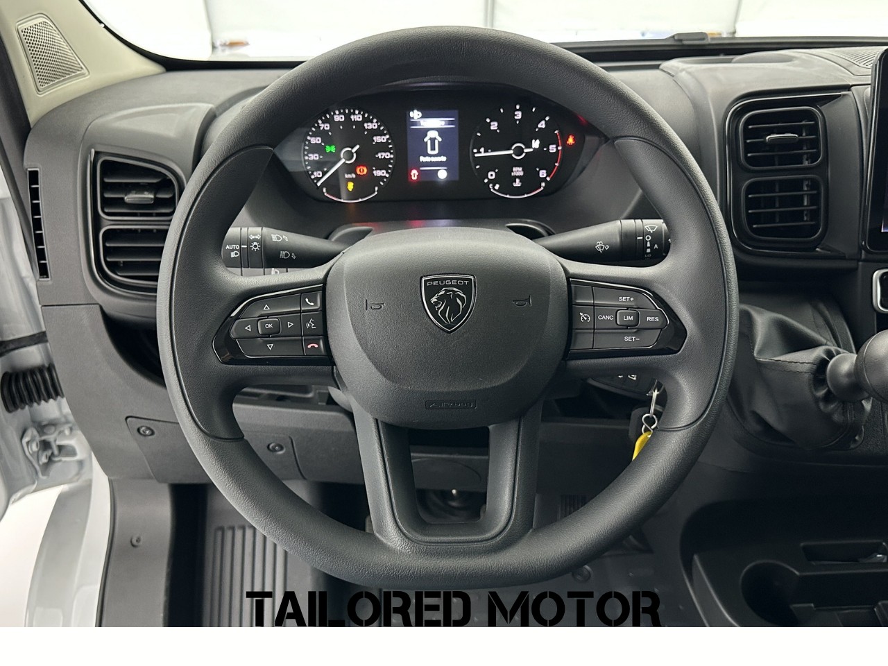PEUGEOT New Boxer 2.2 HDI 140ch Fourgon L2H2 - BVM6-image-6