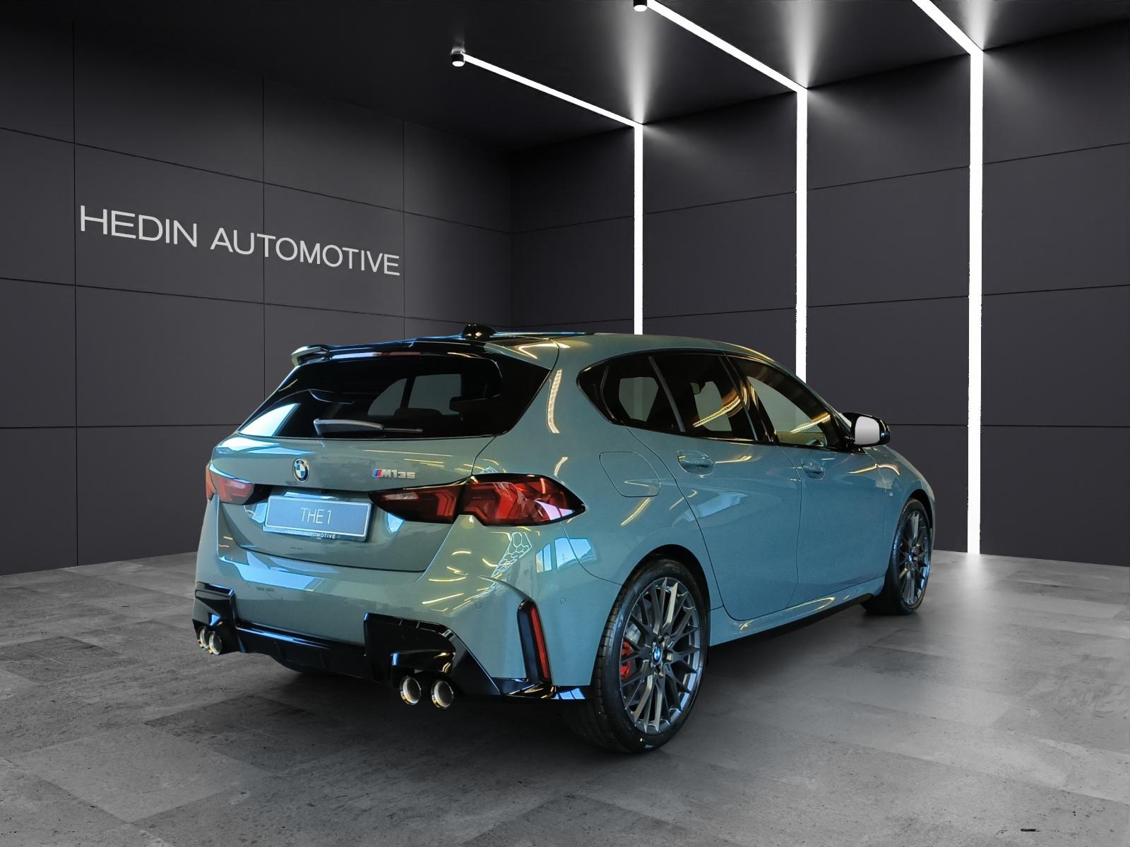 BMW M135i xDrive-image-4