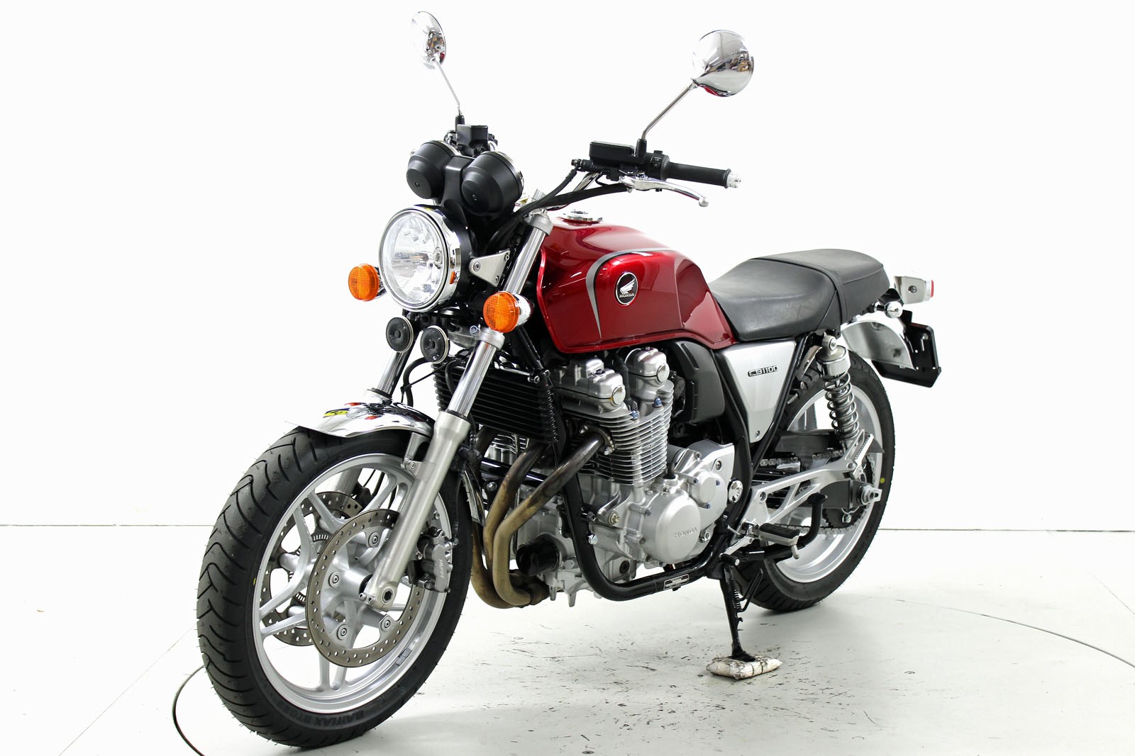 HONDA CB 1100 ABS-image-2