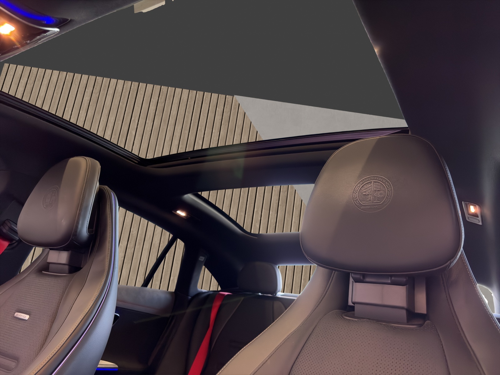 MERCEDES-BENZ EQE 53 AMG 4 Matic+-image-15