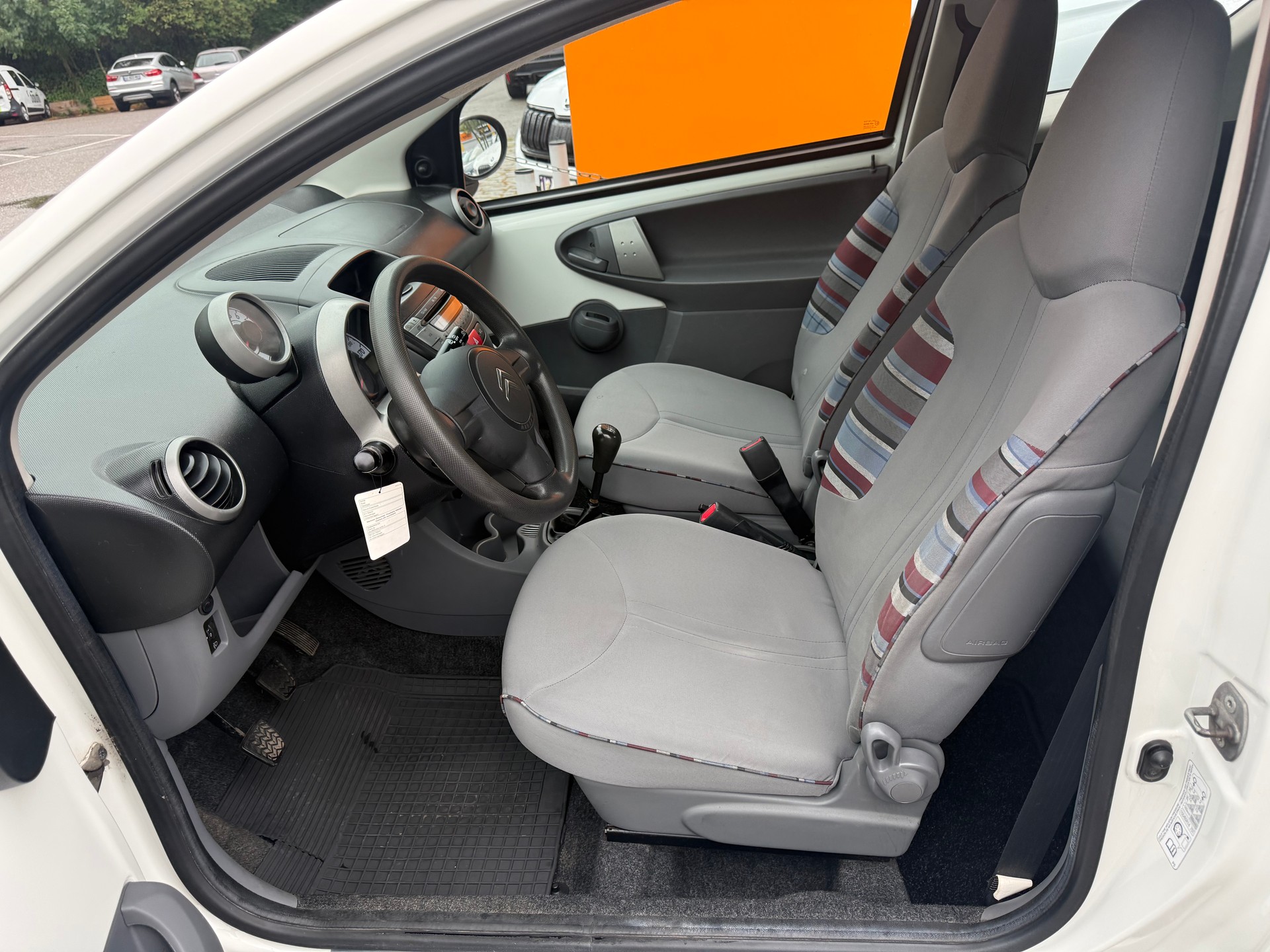 CITROEN C1 1.0i Essentiel-image-4