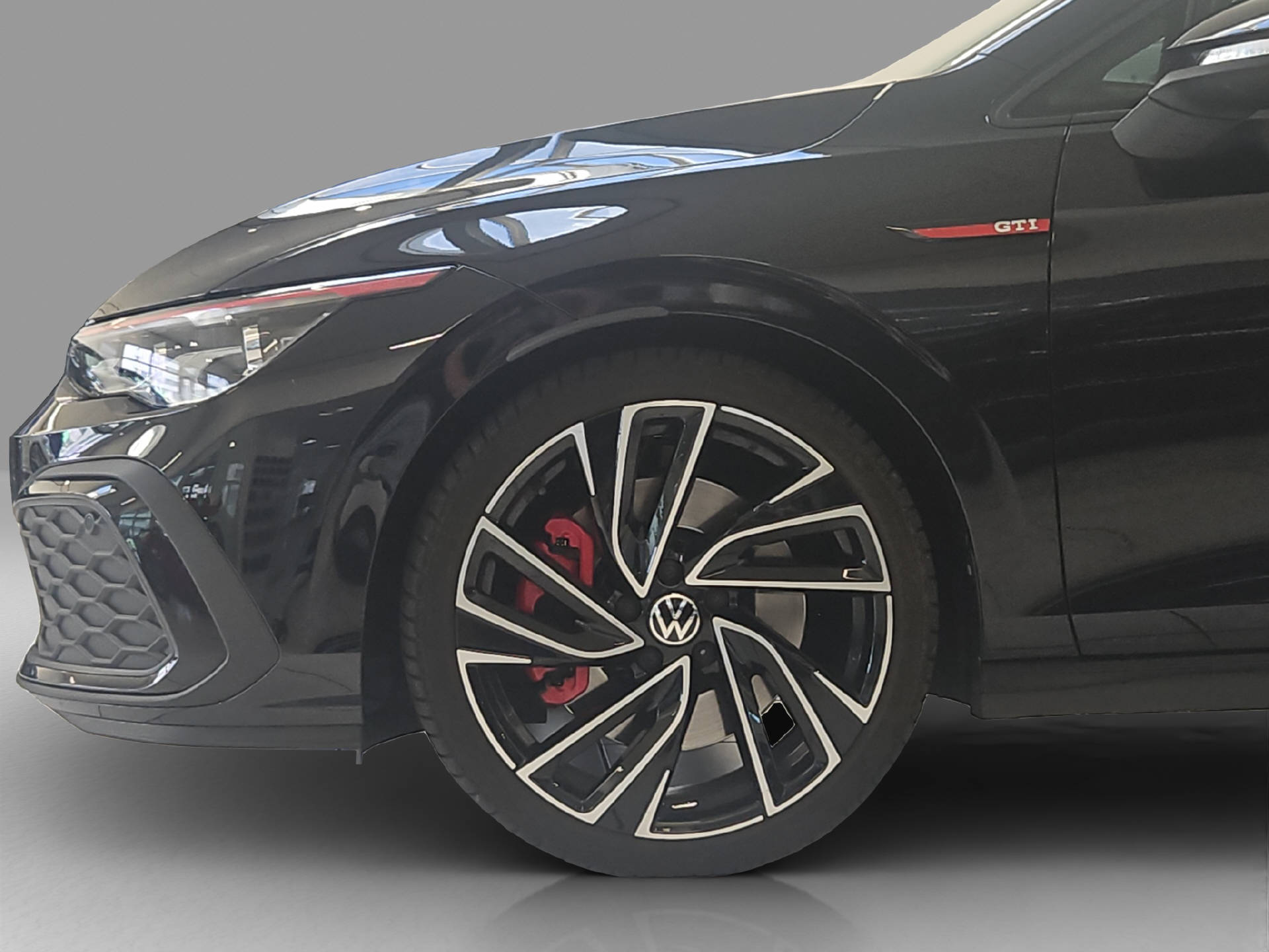 VW Golf VIII 2.0 TSI GTI DSG-image-4