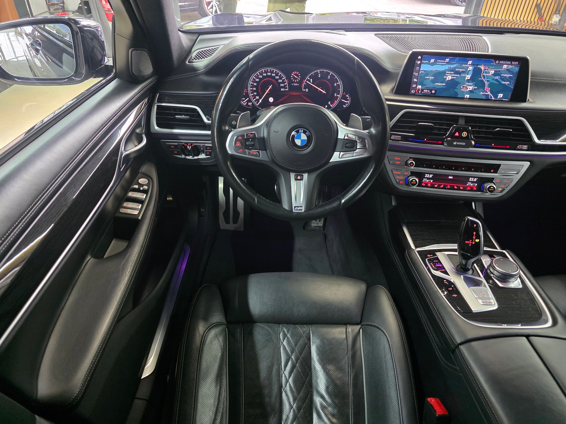 BMW 730Ld xDrive Steptronic M-Sport-image-11