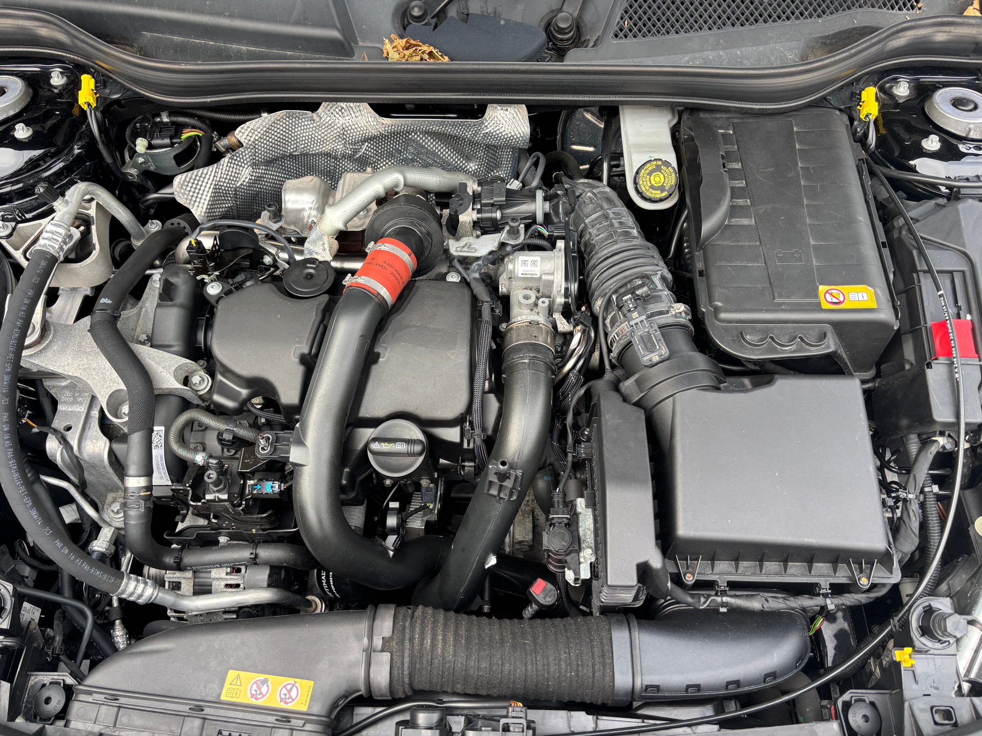 MERCEDES-BENZ A 160 CDI Style 7G-DCT-image-15