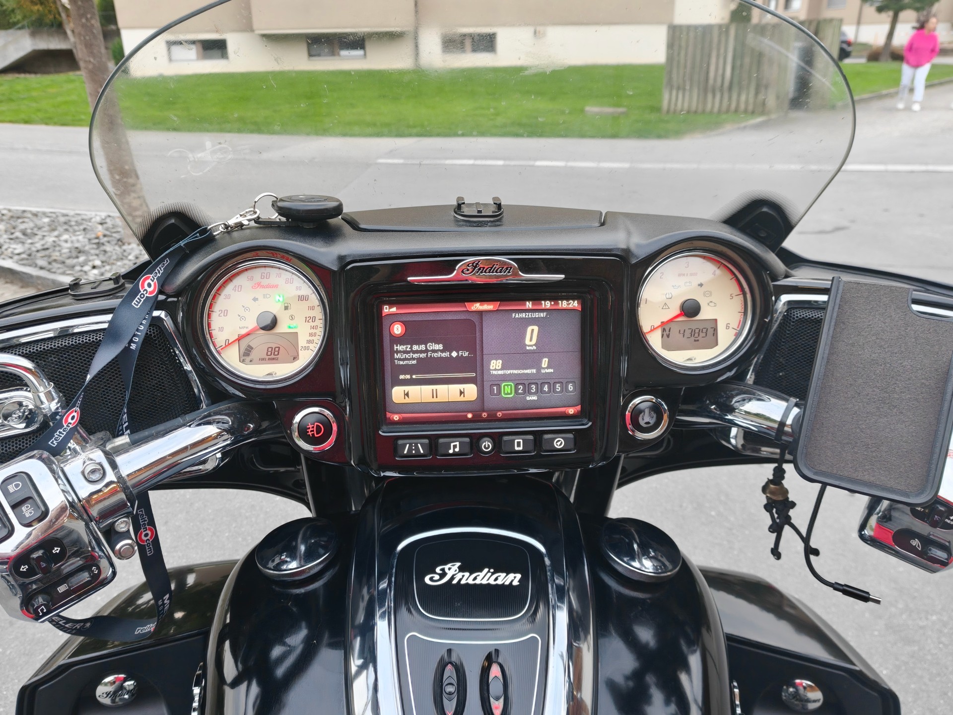 INDIAN Roadmaster-image-1