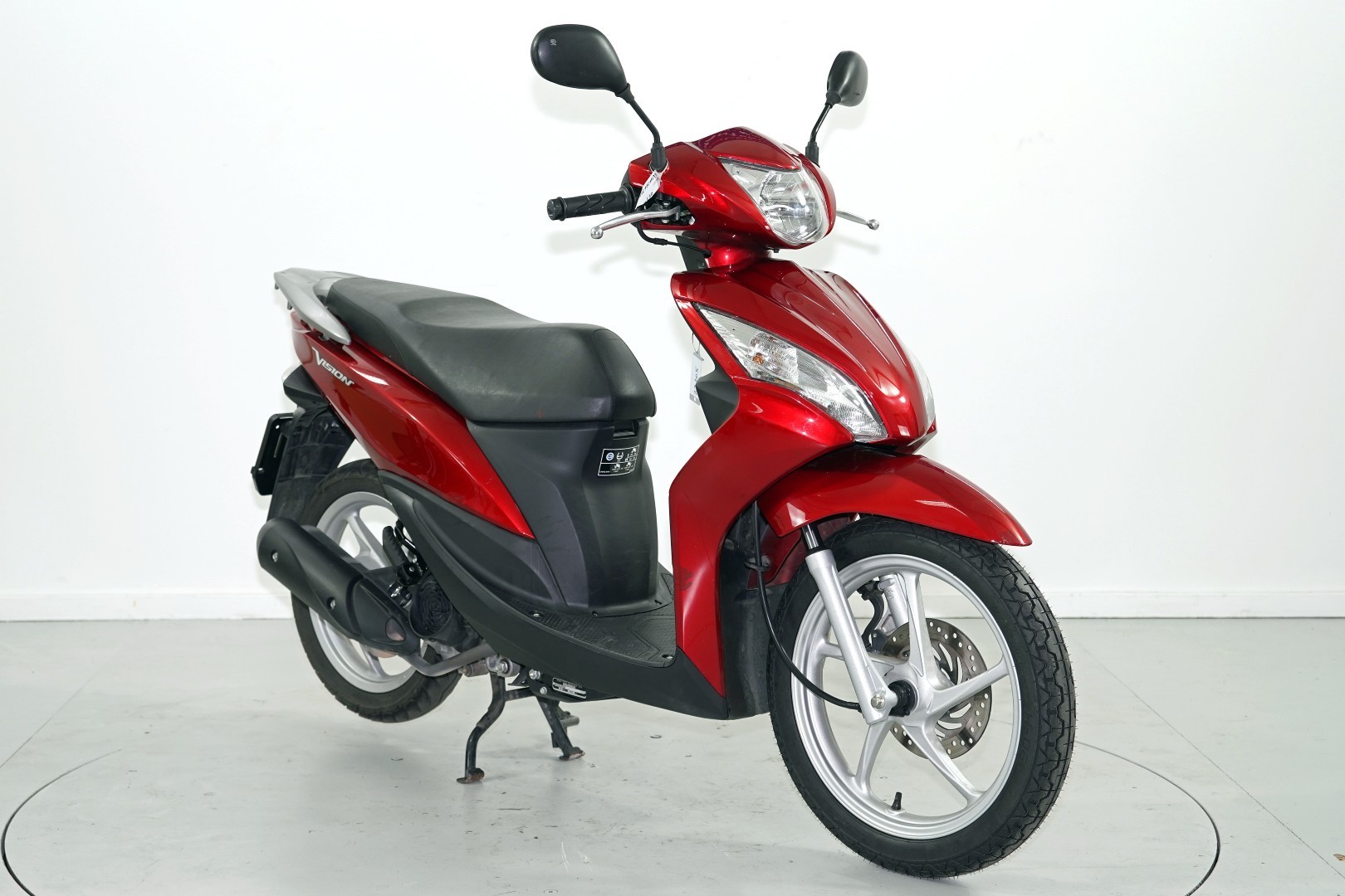 HONDA NSC 110 Vision-showroom-element-1