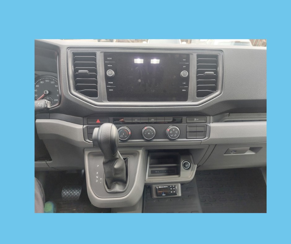 MAN TGE 3.180 4x4 Standard A-image-13