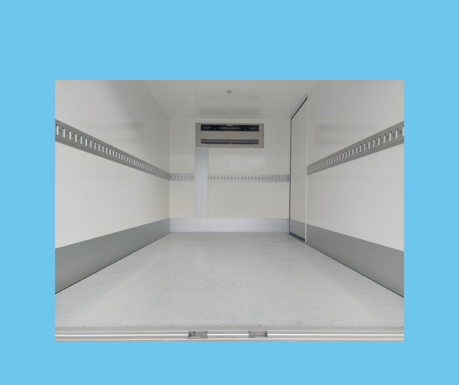 MAN TGE 3.180 4x4 Standard A-image-9