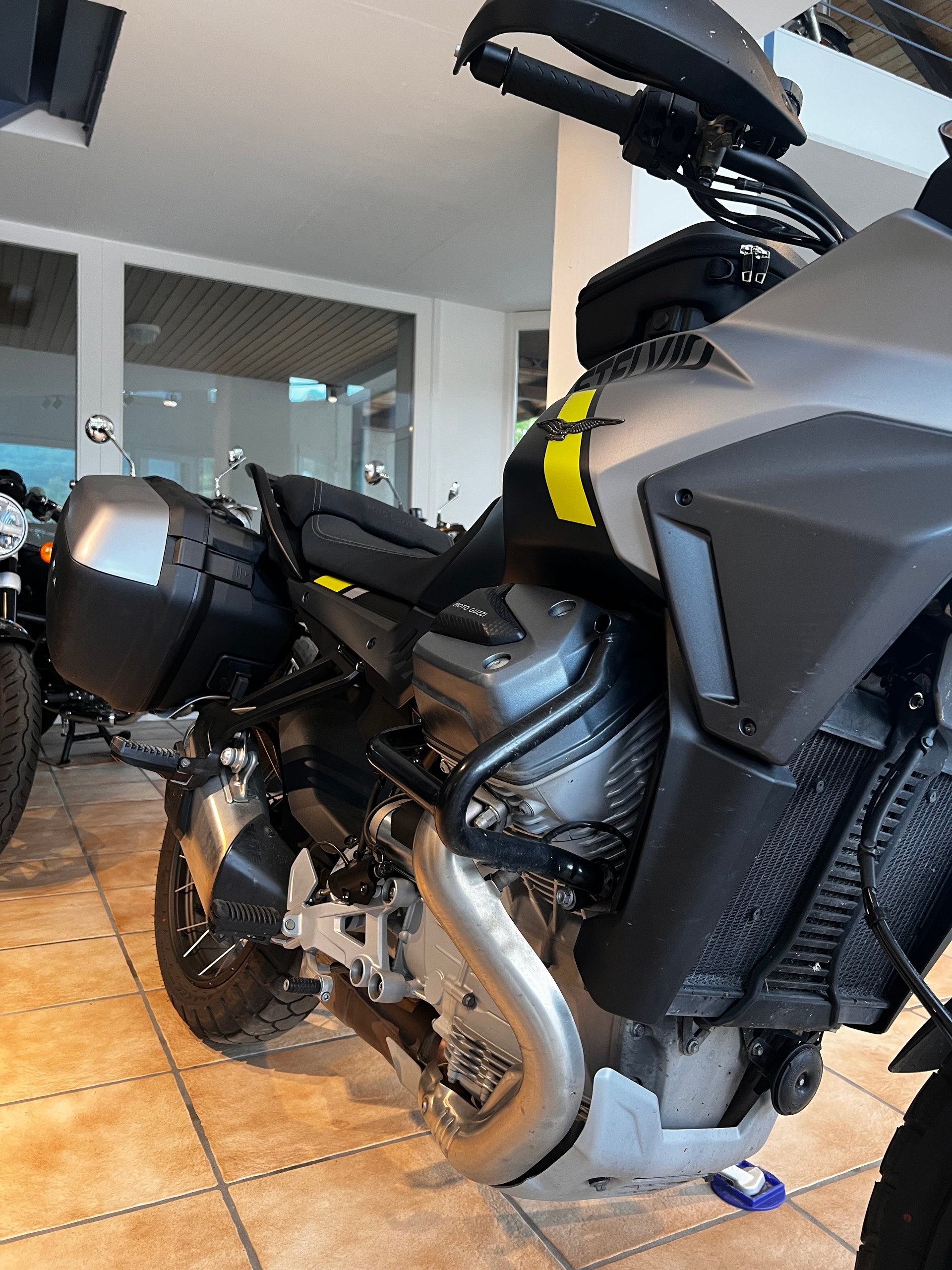 MOTO GUZZI Stelvio 1000 PFF RAS EU5+-image-5