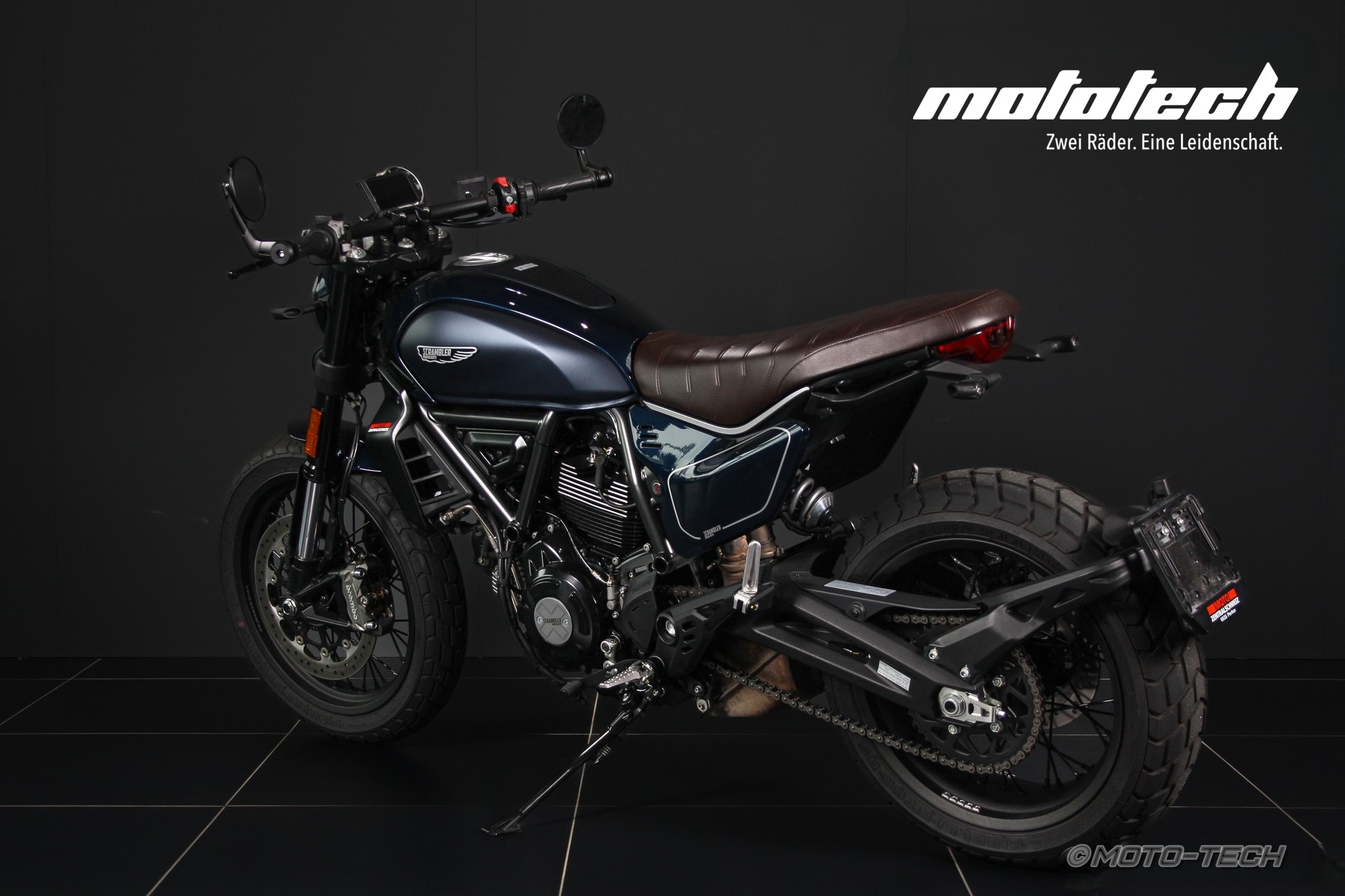 DUCATI Scrambler 803 Nightshift-image-3