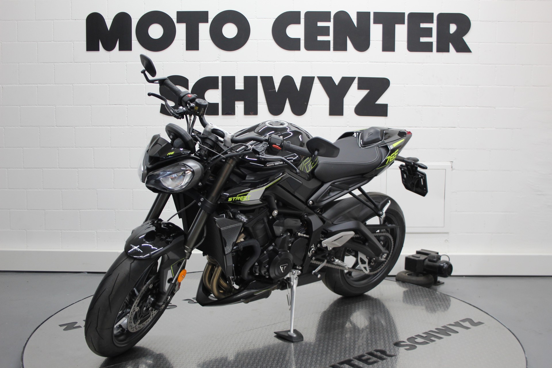 TRIUMPH Street Triple 765 RS-image-3