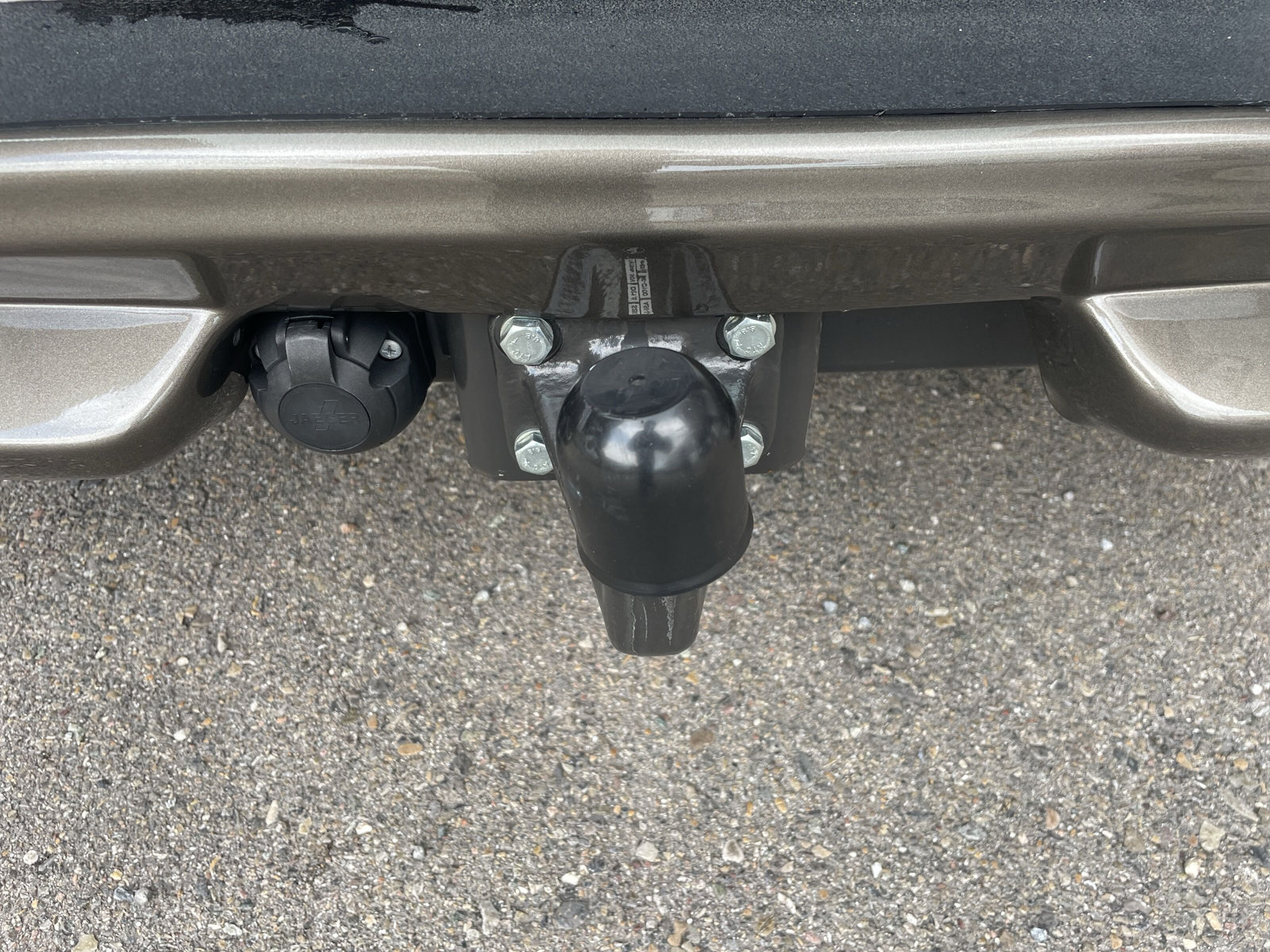 CHEVROLET RV G 2500-image-14