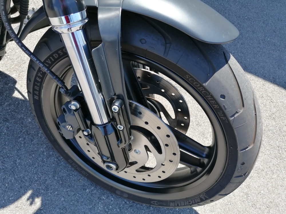 HARLEY-DAVIDSON XR 1200-image-9