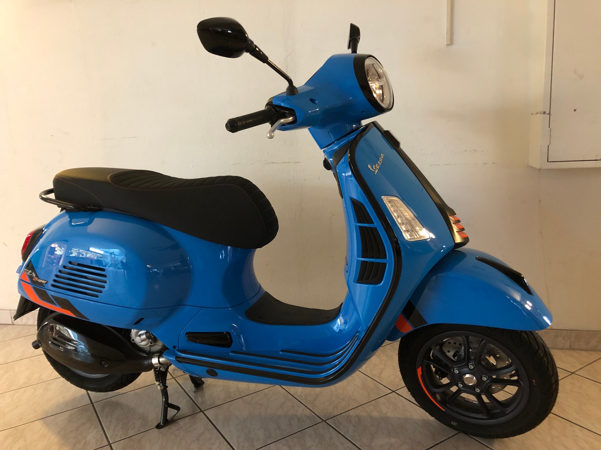 PIAGGIO Vespa GTS 310 Super Sport RST E5+-image-12