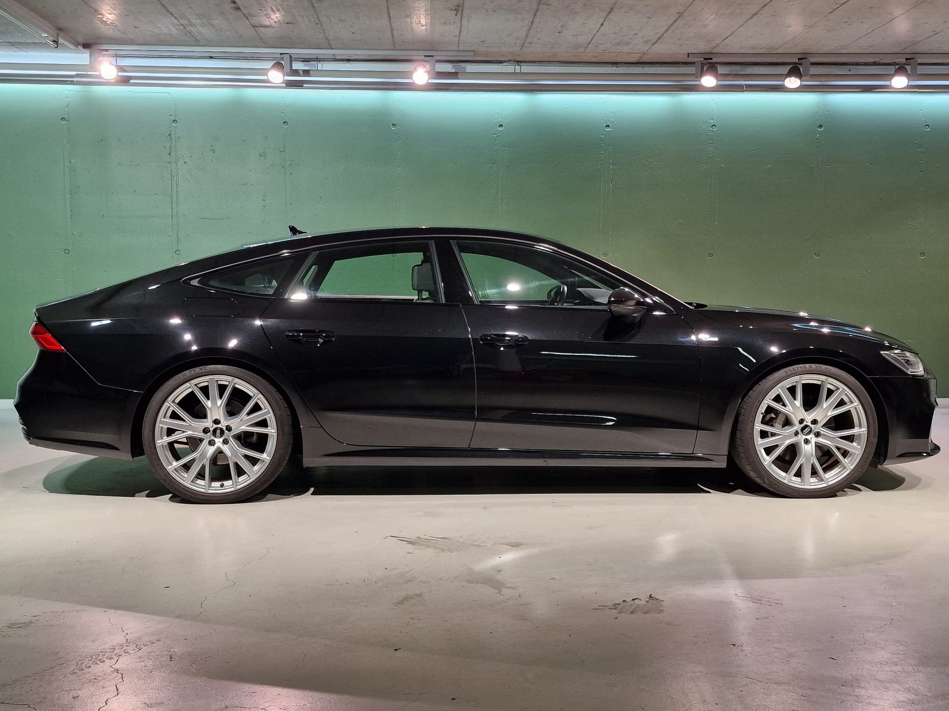 AUDI A7 Sportback 50 TDI quattro S-tronic-image-4