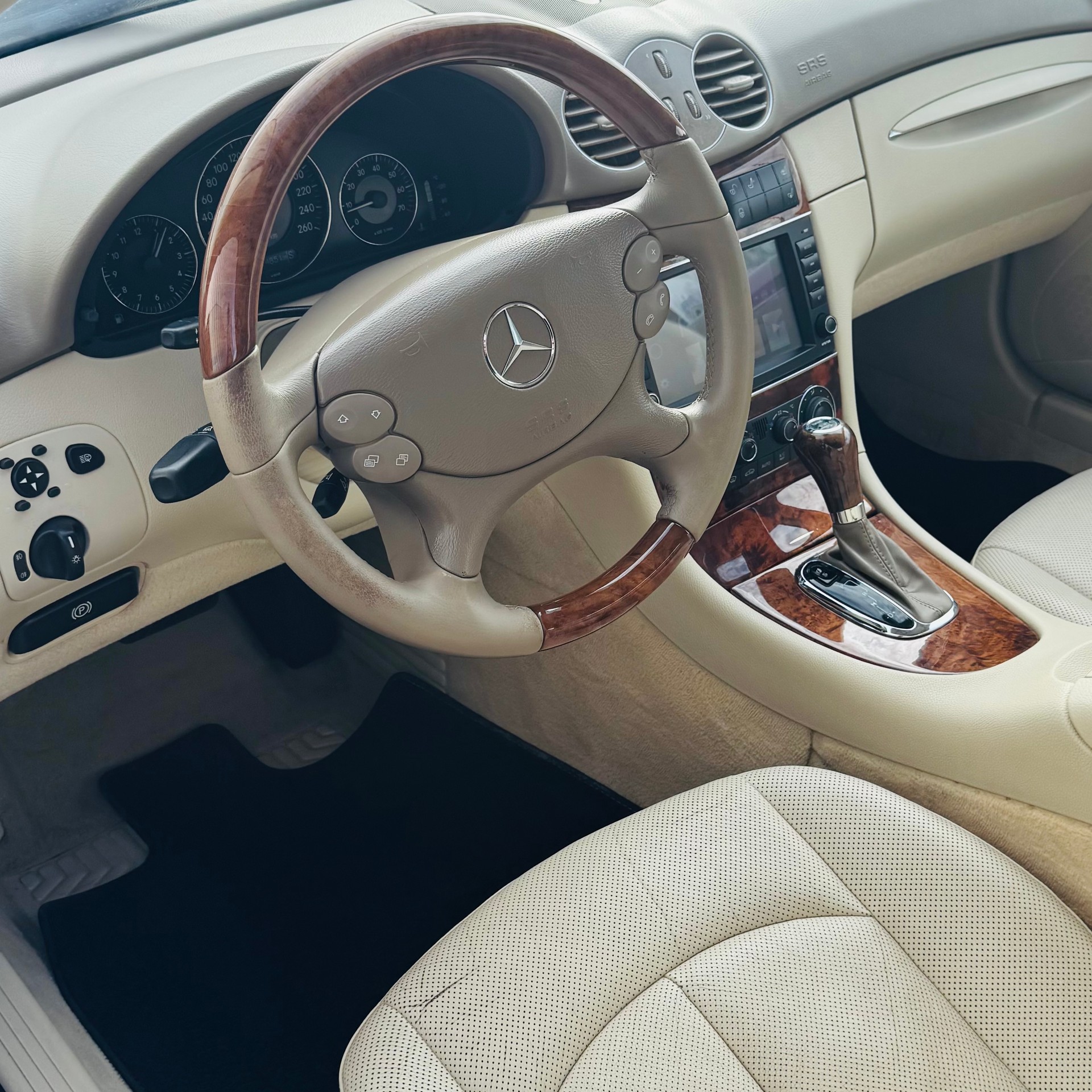 MERCEDES-BENZ CLK 200 Kompressor Elegance-image-5