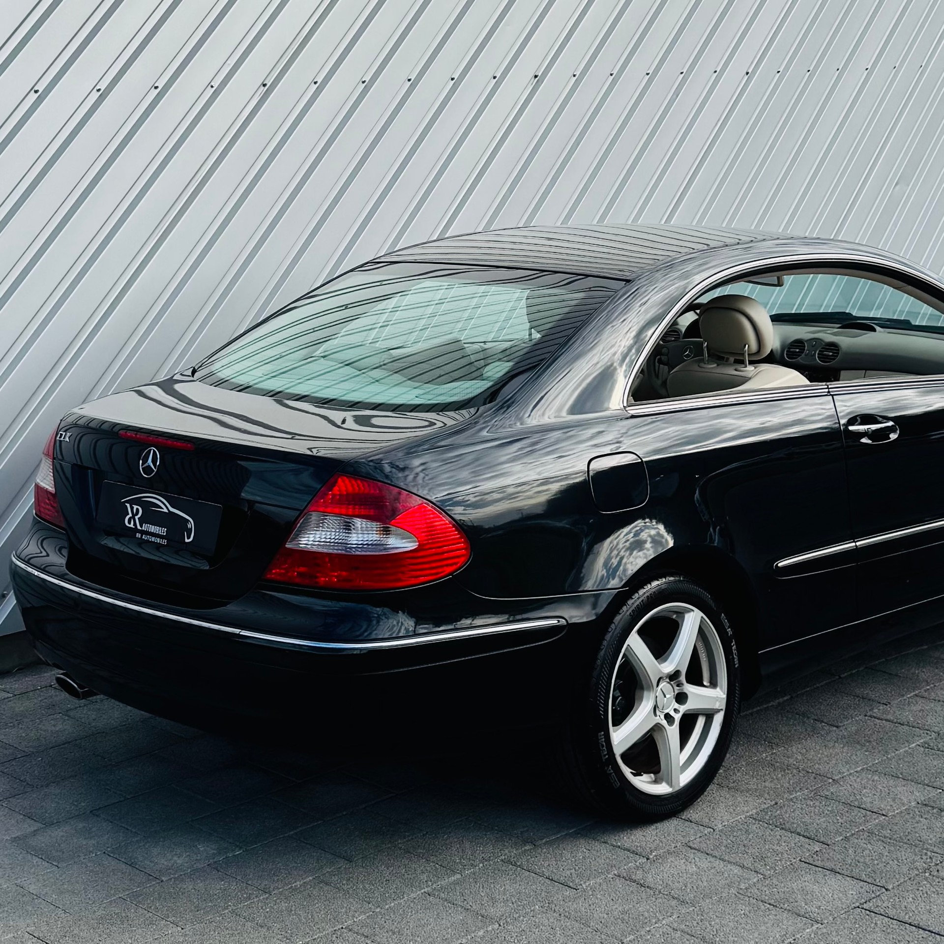 MERCEDES-BENZ CLK 200 Kompressor Elegance-showroom-element-3