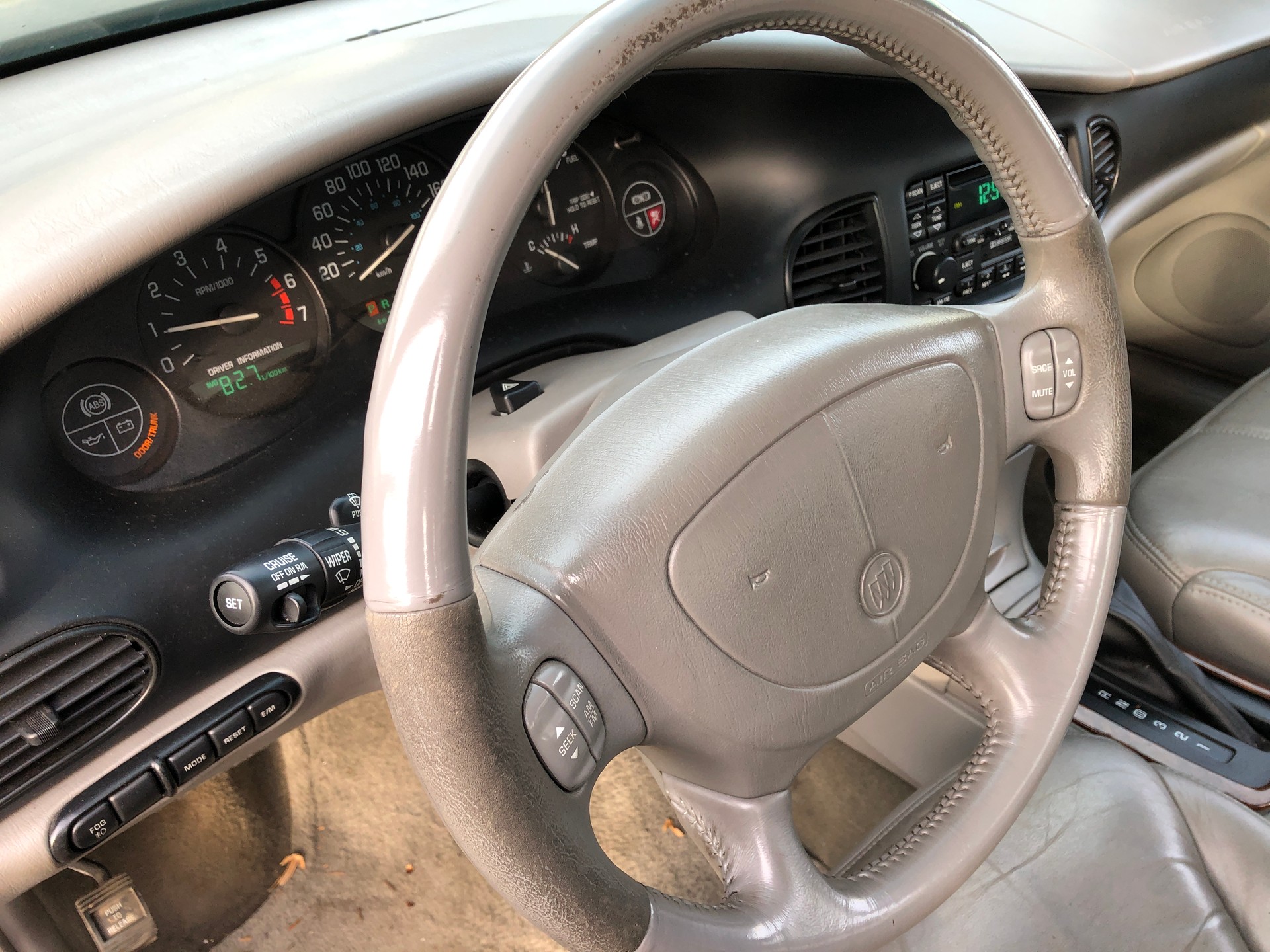 BUICK Regal GS 3.8-V6-image-26