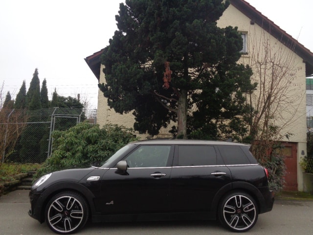 MINI Clubman Cooper SD ALL4 Steptronic-image-1