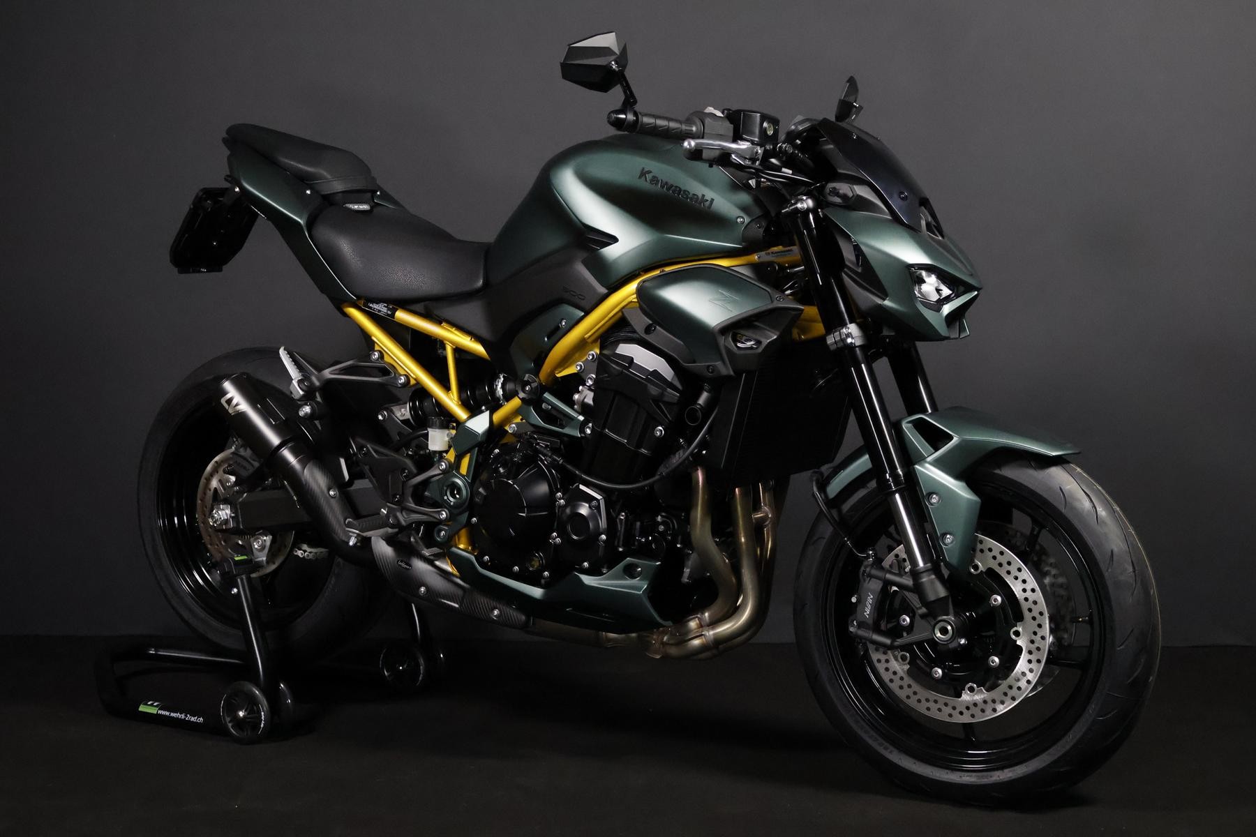KAWASAKI Z 900 (91/70/35 KW) *Smaragd-Gold Edition* Level 3-image-2