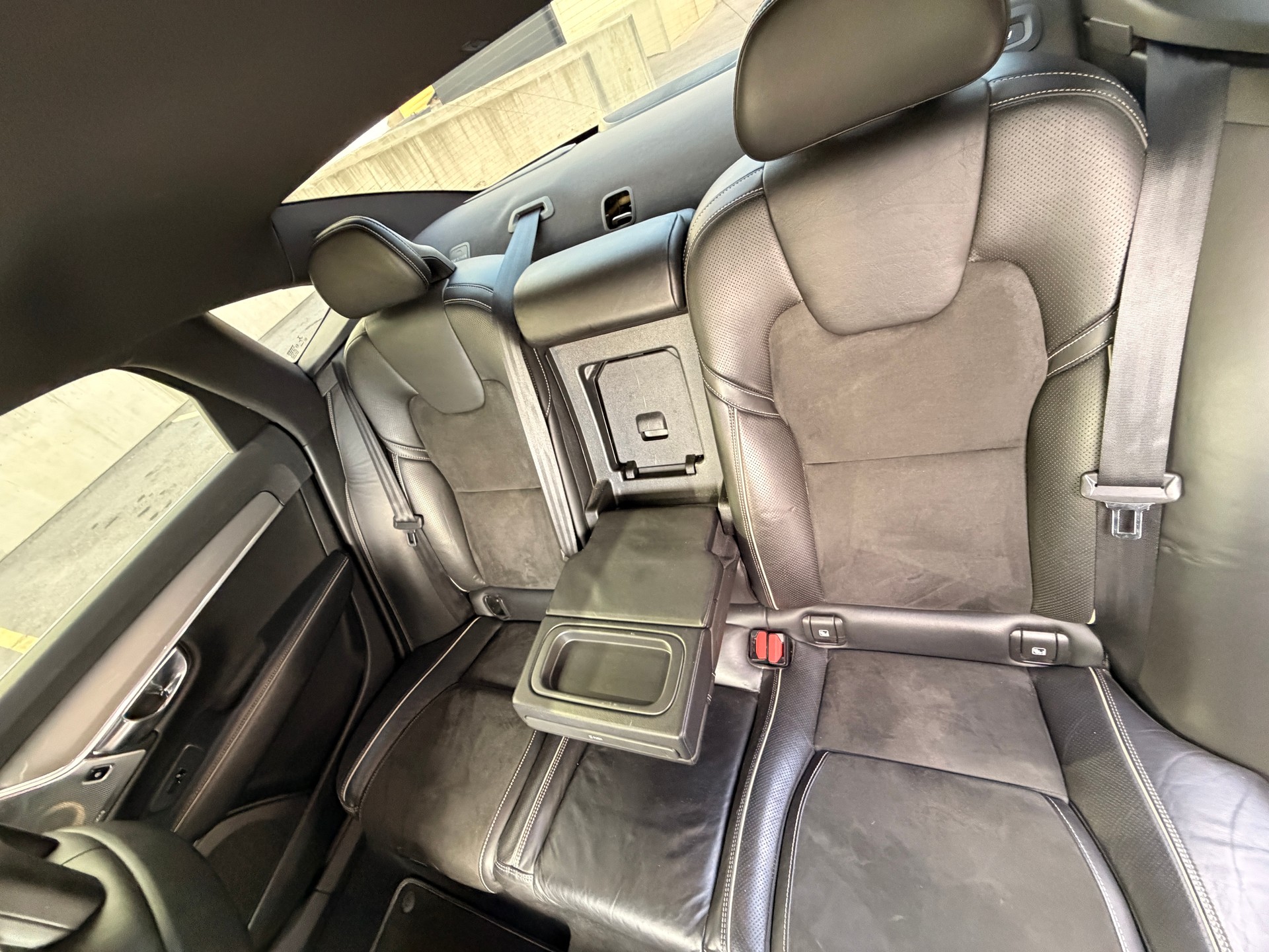 VOLVO S90 D4 R-Design Geartronic-image-9