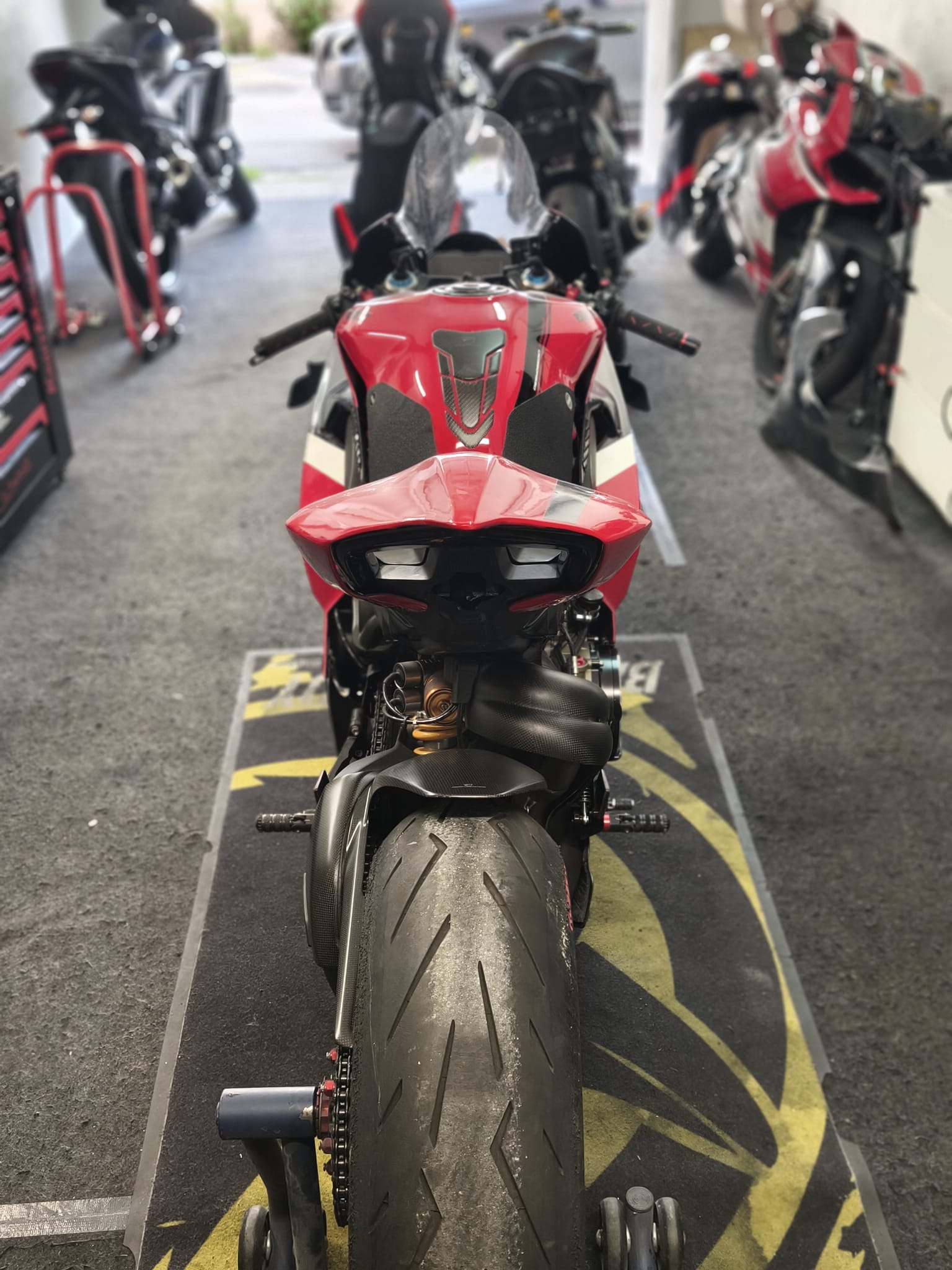 DUCATI Panigale 1103 V4 Speciale Magnesium Wheels-image-12