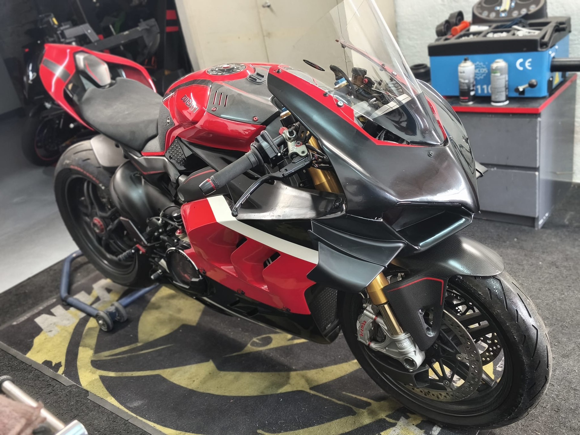 DUCATI Panigale 1103 V4 Speciale Magnesium Wheels-image-11