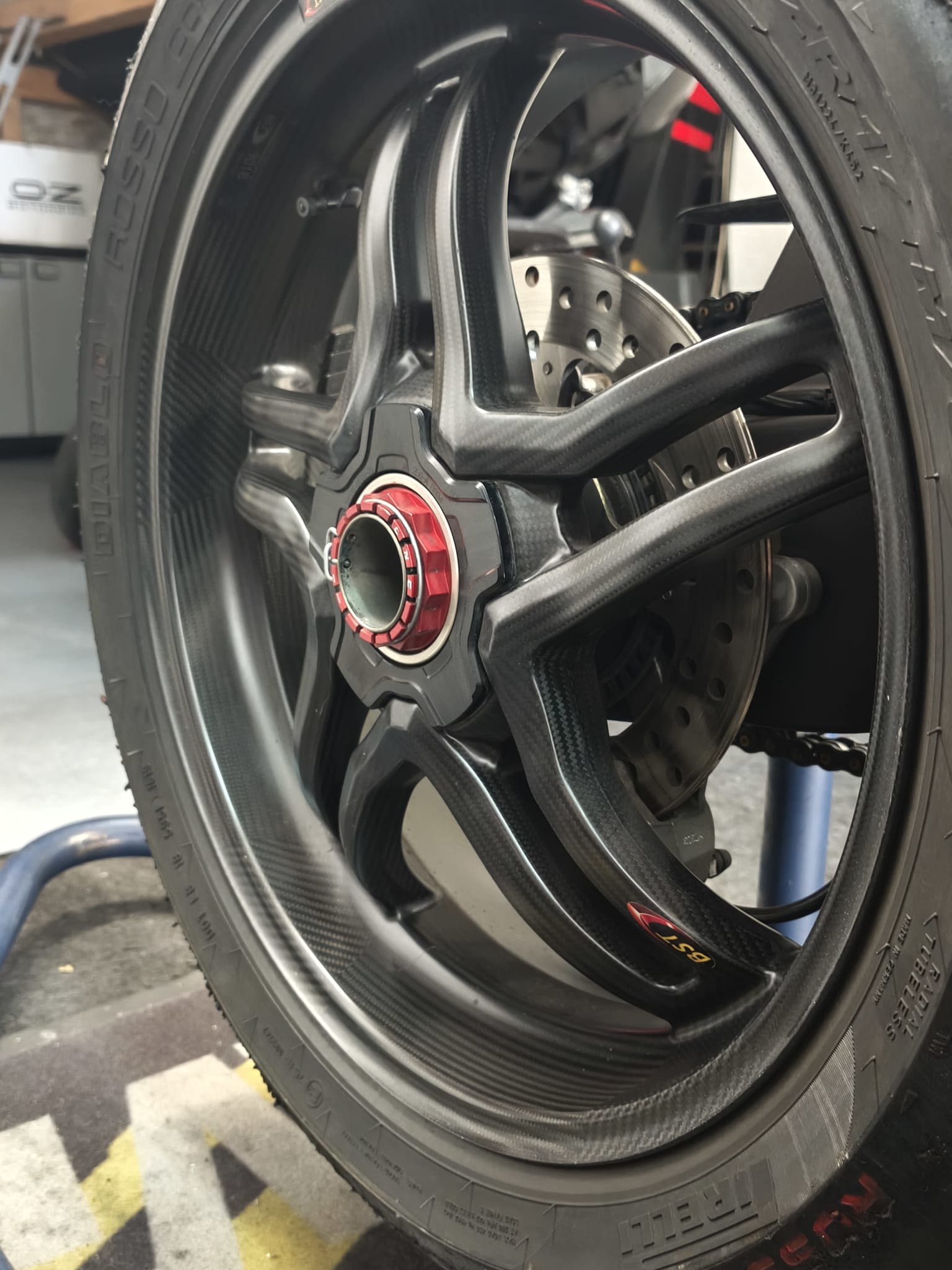 DUCATI Panigale 1103 V4 Speciale Magnesium Wheels-image-2