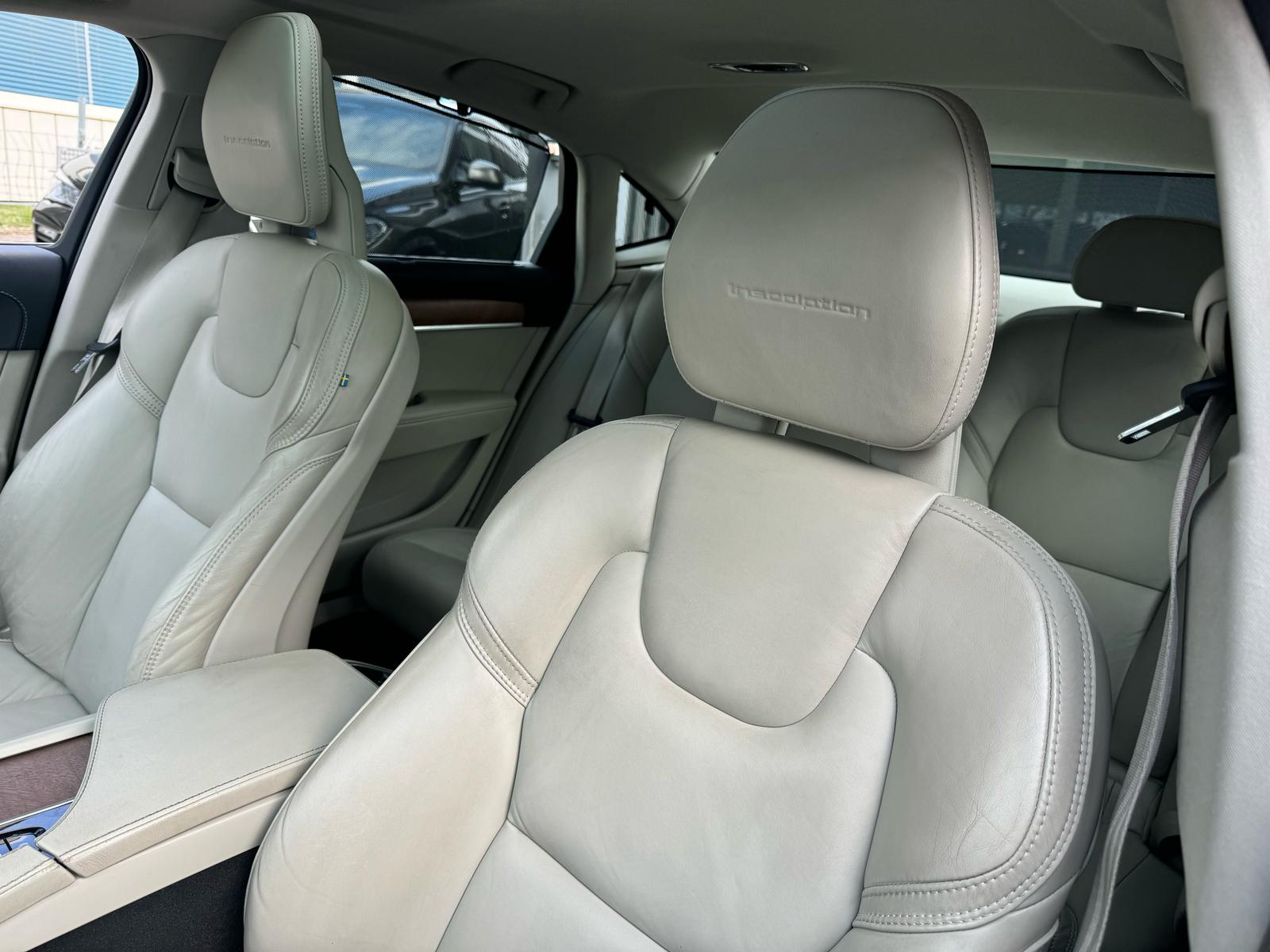 VOLVO S90 2.0 D5 Inscription AWD-image-15