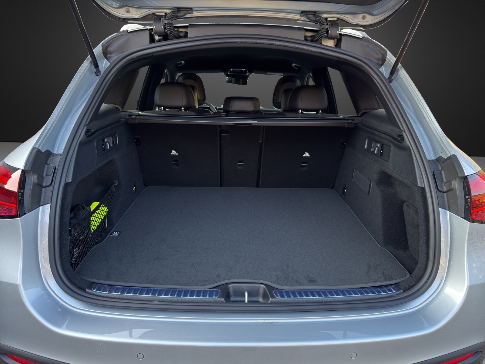 MERCEDES-BENZ GLC 220 d 4Matic 9G-Tronic-image-8
