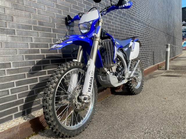 YAMAHA WR 450 F-image-1