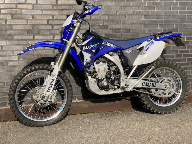 YAMAHA WR 450 F-image-2