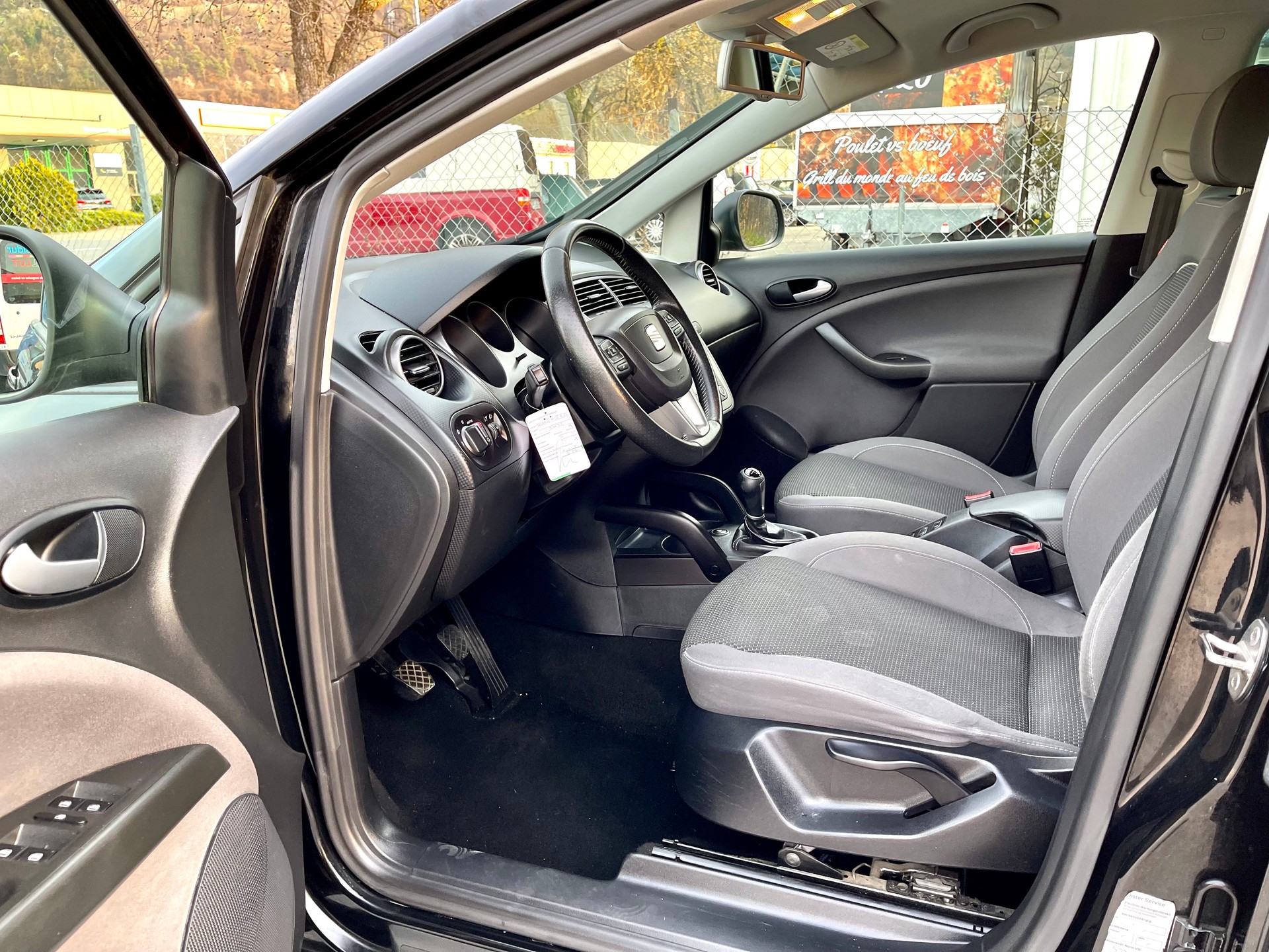 SEAT Altea XL 2.0 TDI Reference 4x4-image-17