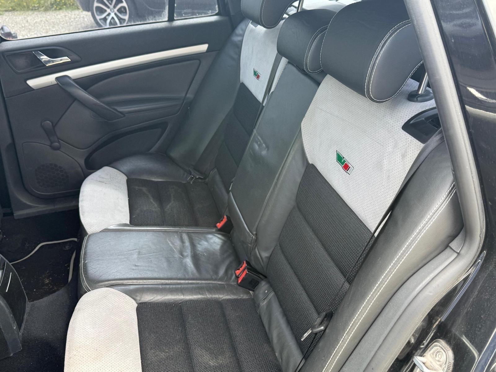 SKODA Octavia 2.0 TFSI RS-image-8